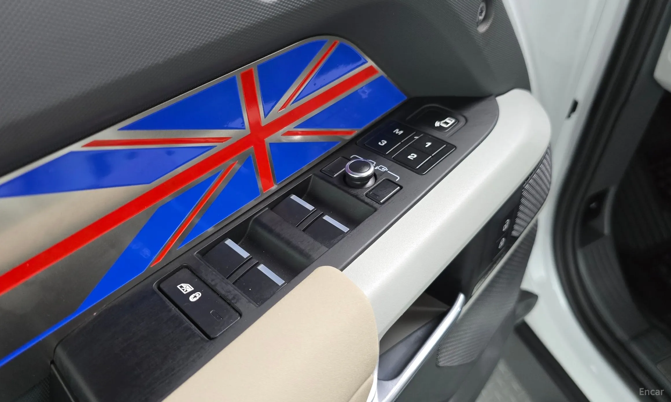 Land Rover Defender (L663) превью 13