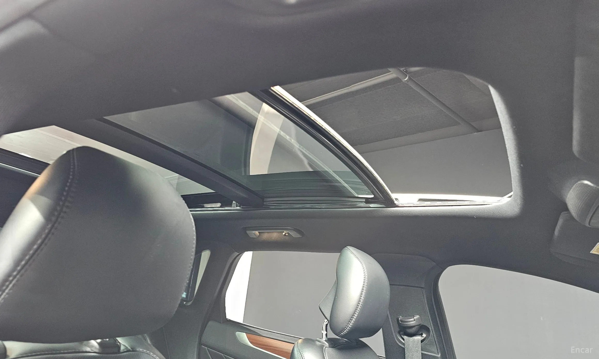 Lincoln MKC превью 18