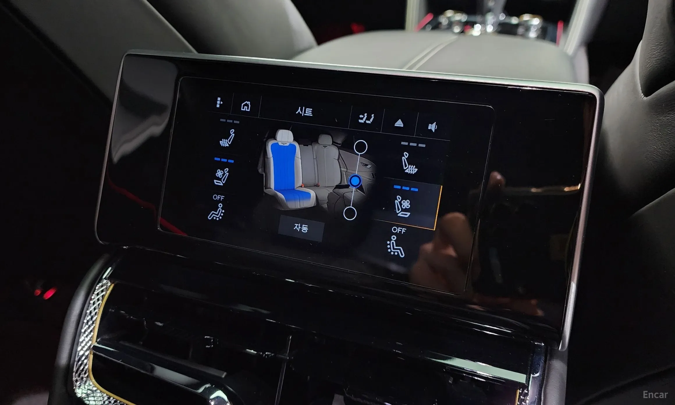 Bentley Flying Spur 3rd Generation превью 18