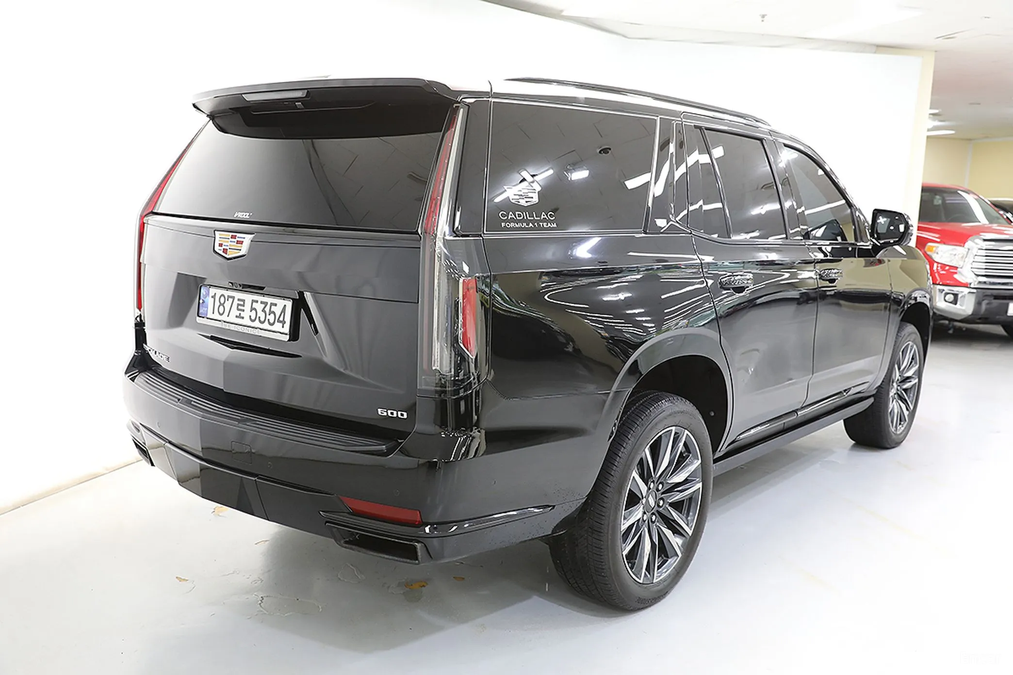 Cadillac Escalade 5th Generation превью 4