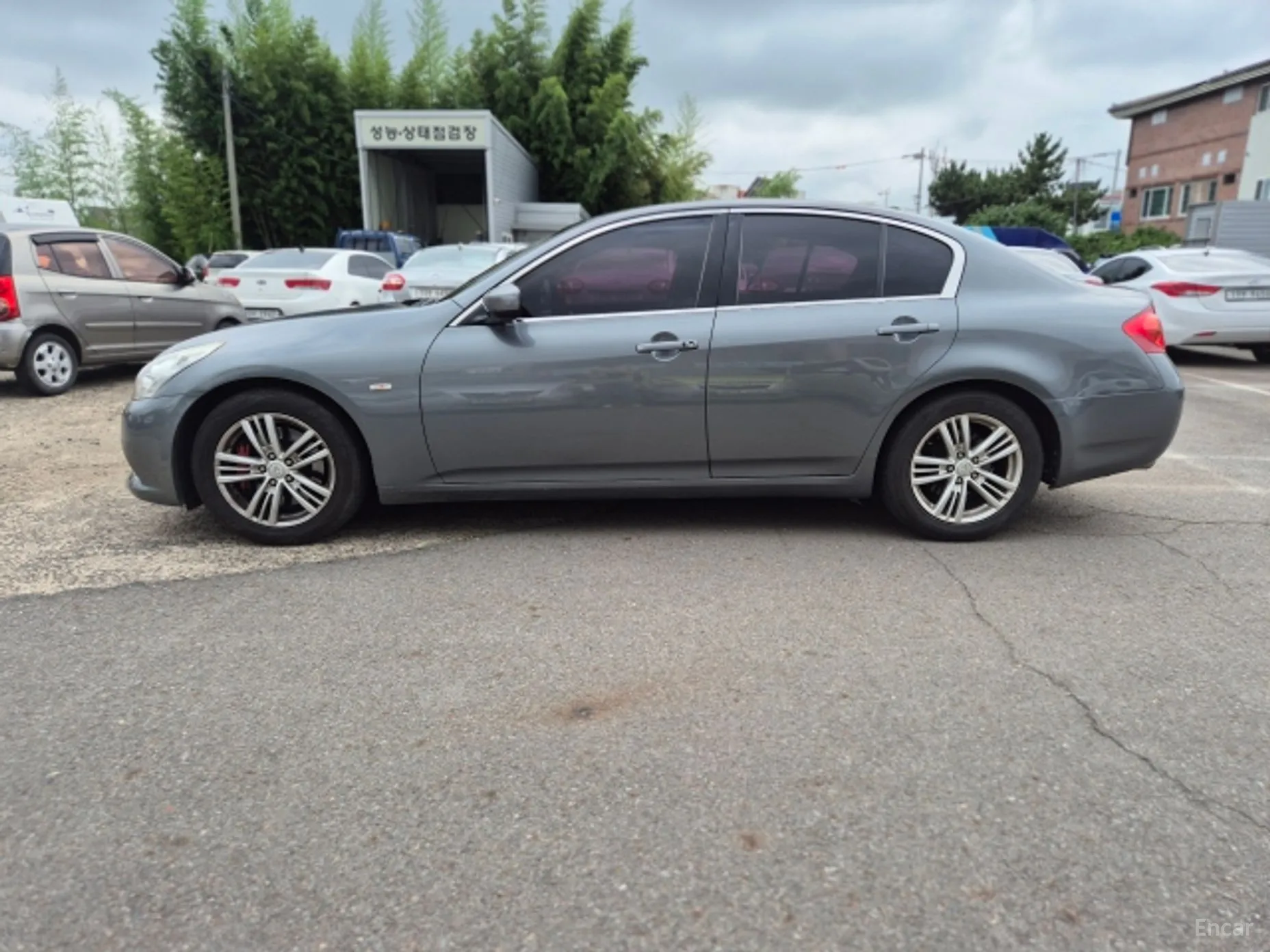 Infiniti G25 превью 15