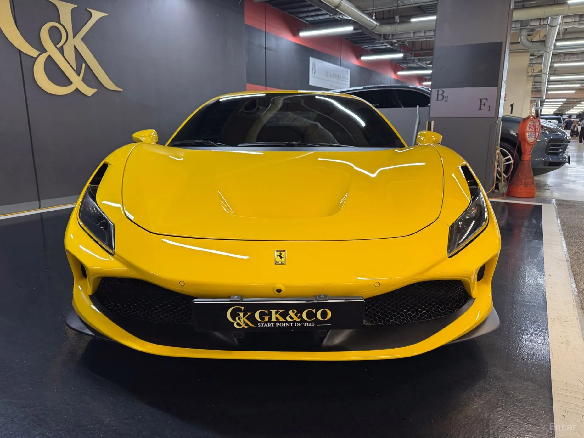Ferrari F8 Tributo превью 19