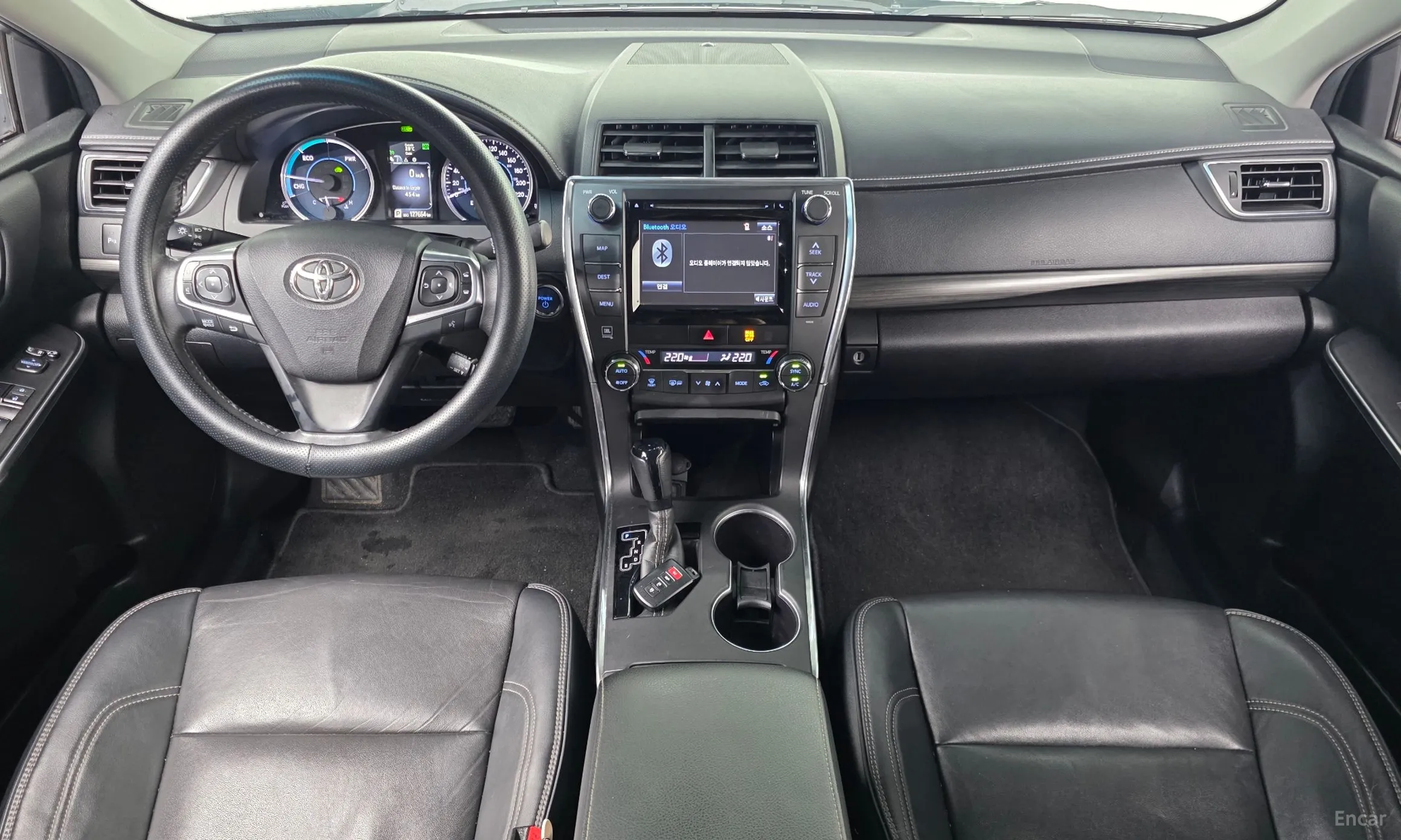 Toyota New Camry превью 7