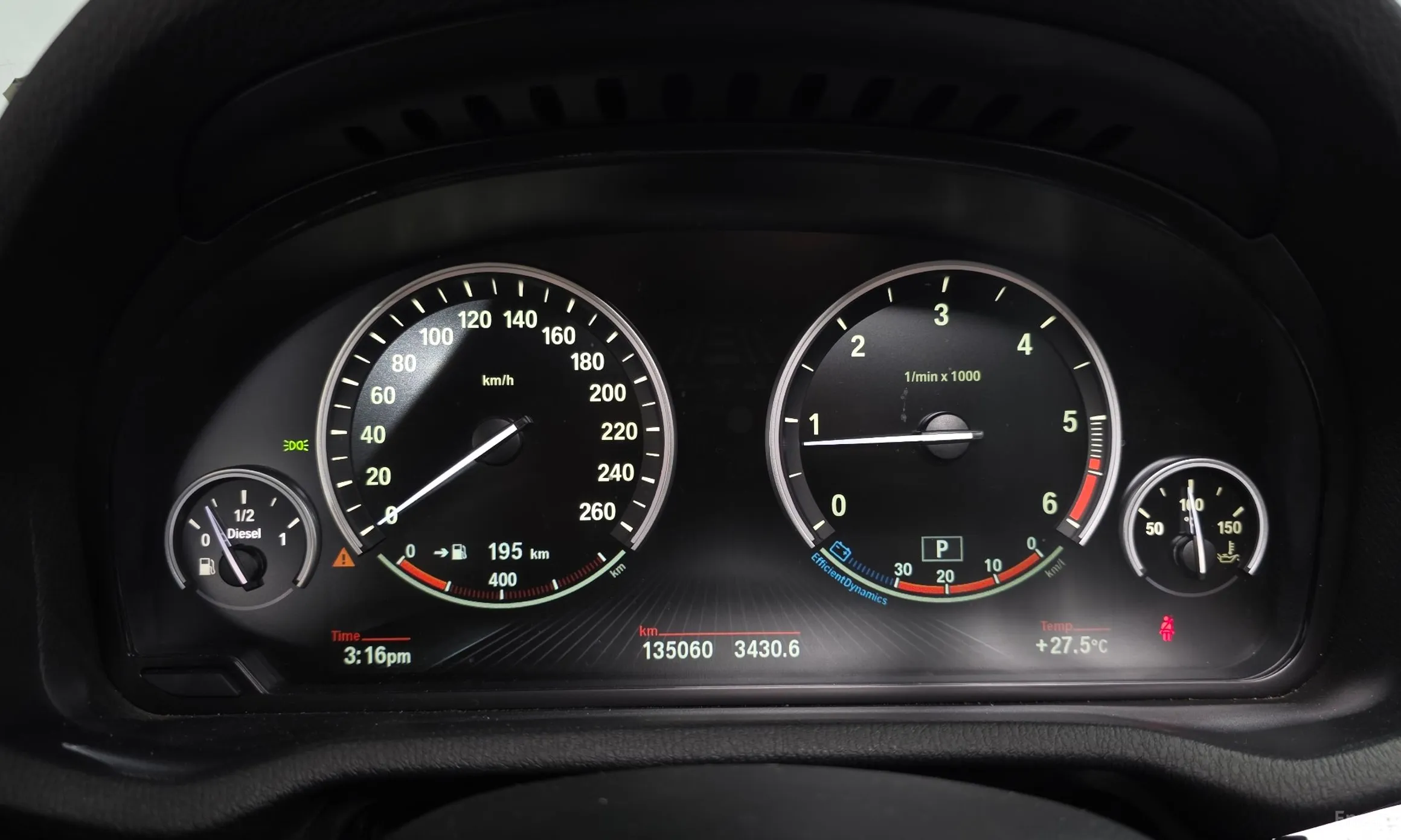 BMW X3 (F25) превью 8