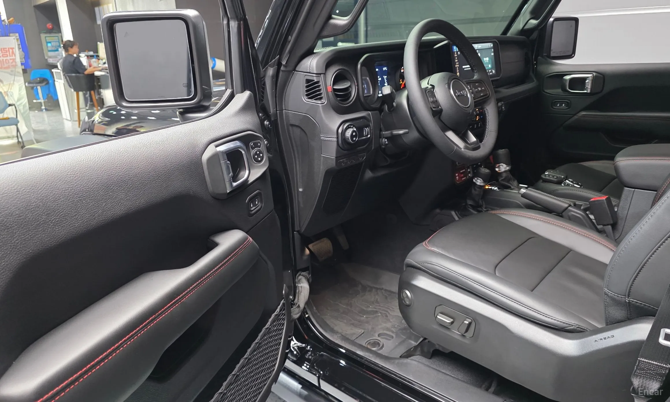 Jeep Wrangler (JL) превью 10