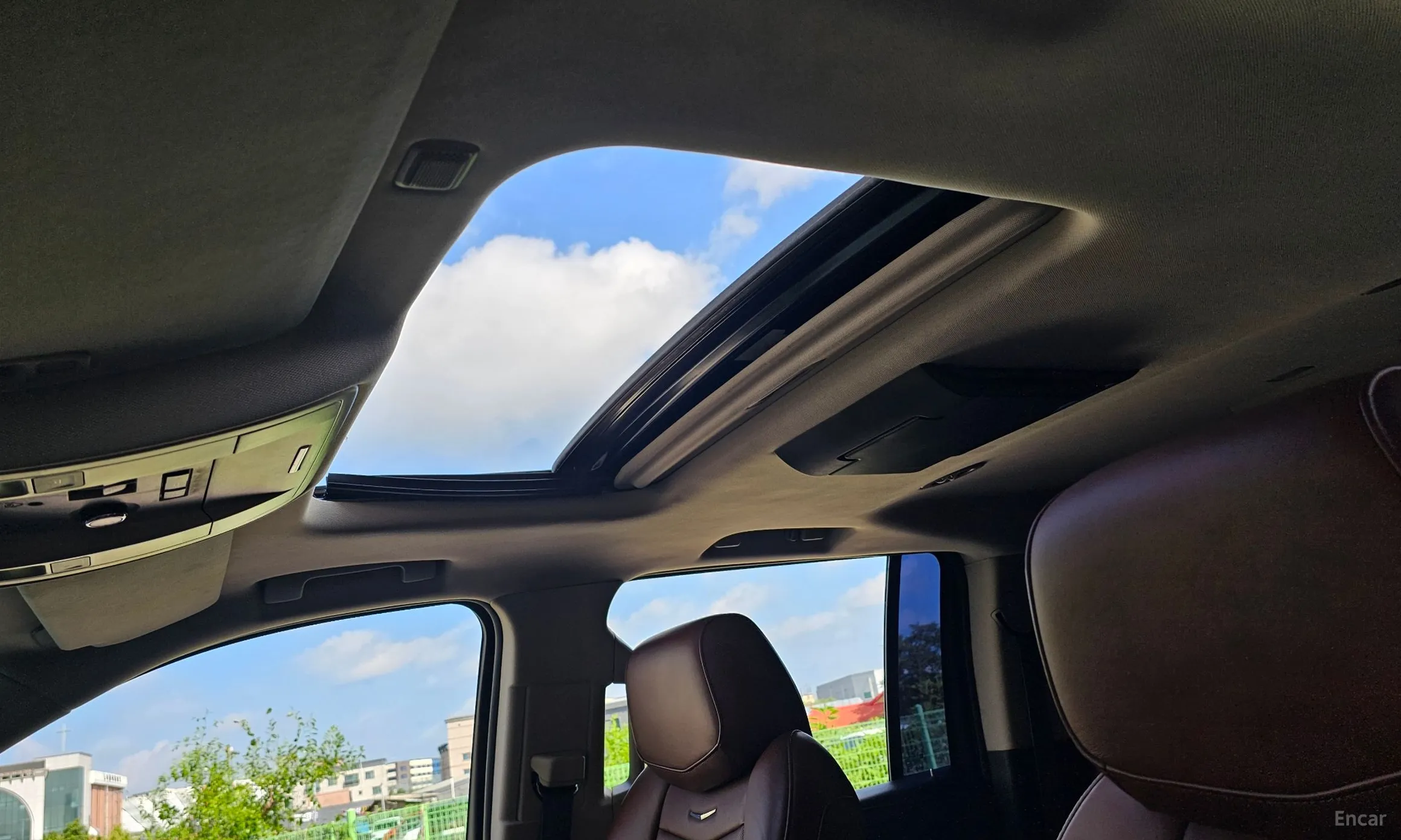Cadillac Escalade превью 19
