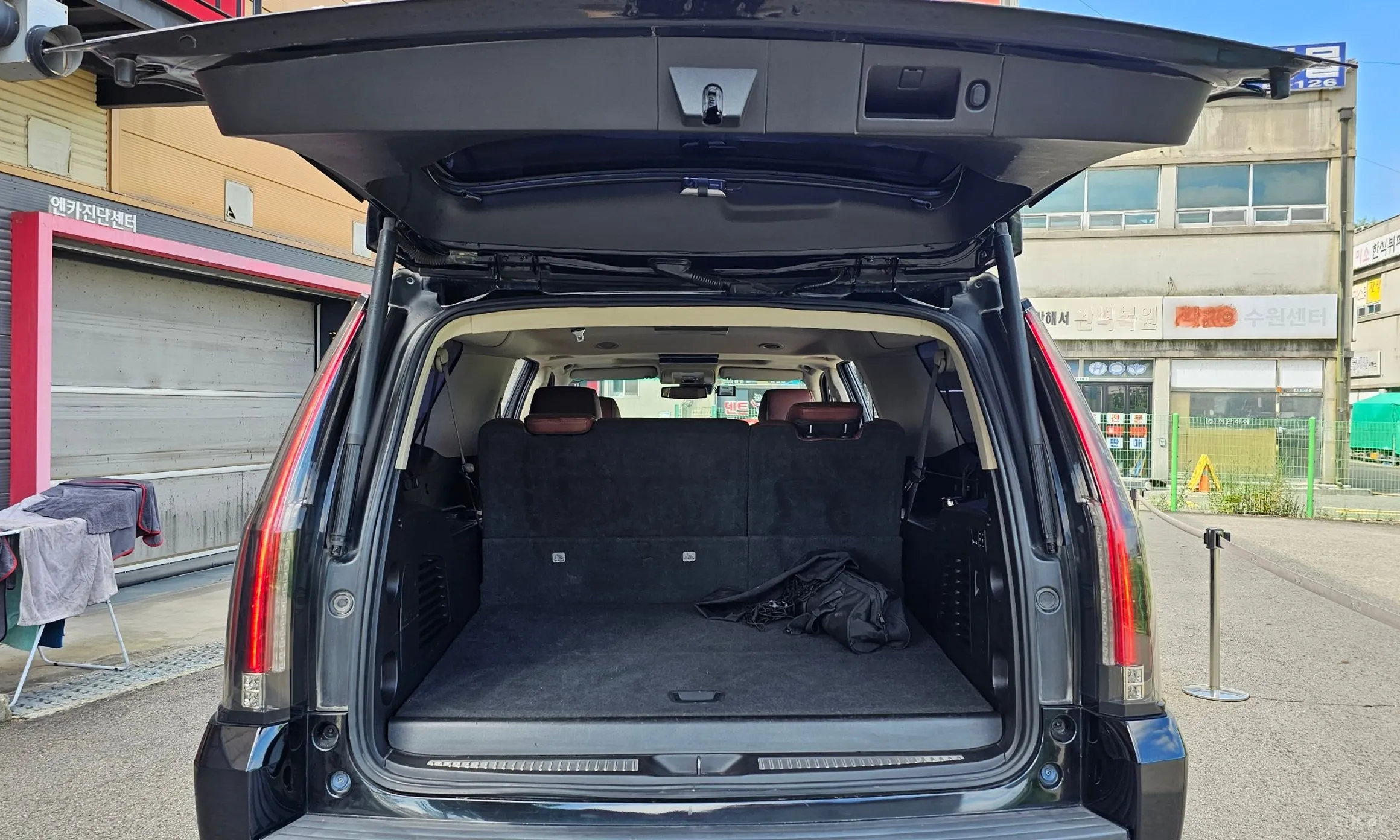Cadillac Escalade превью 20