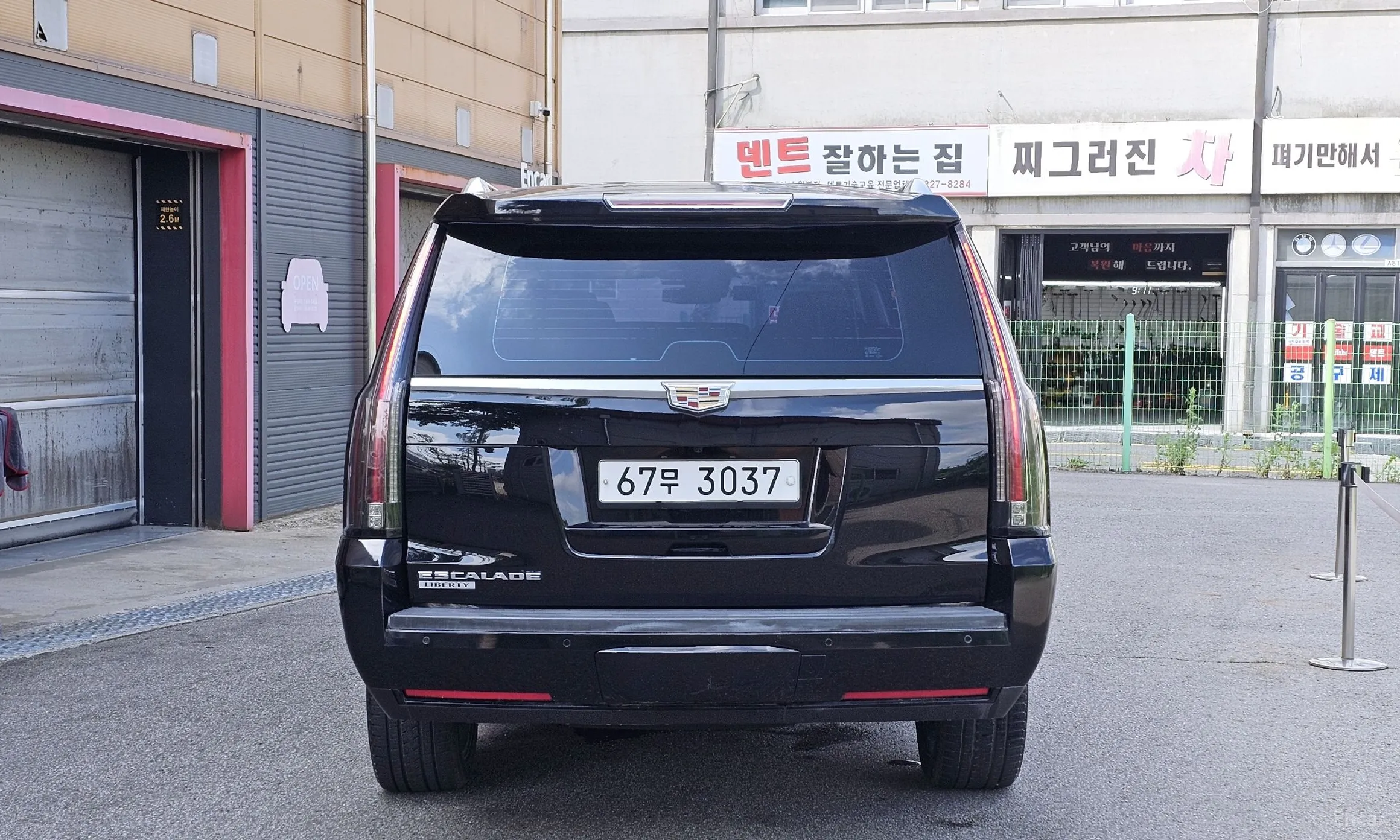 Cadillac Escalade превью 4