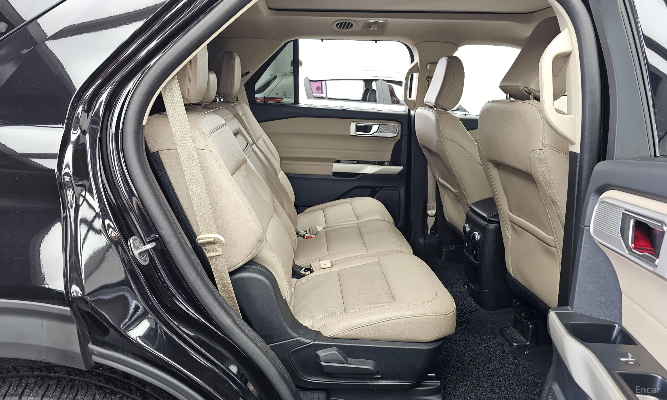 Ford Explorer 6th Generation превью 12