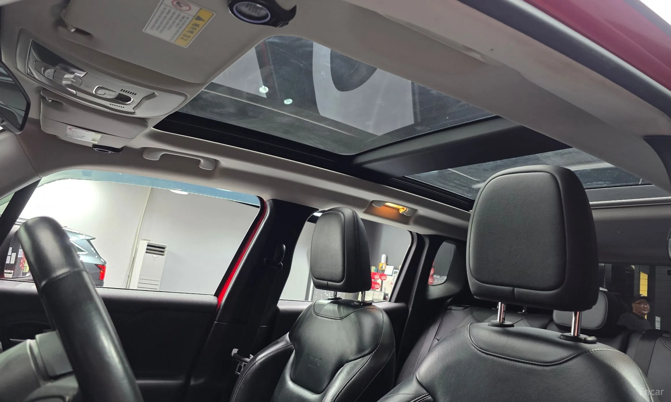 Jeep Renegade превью 20
