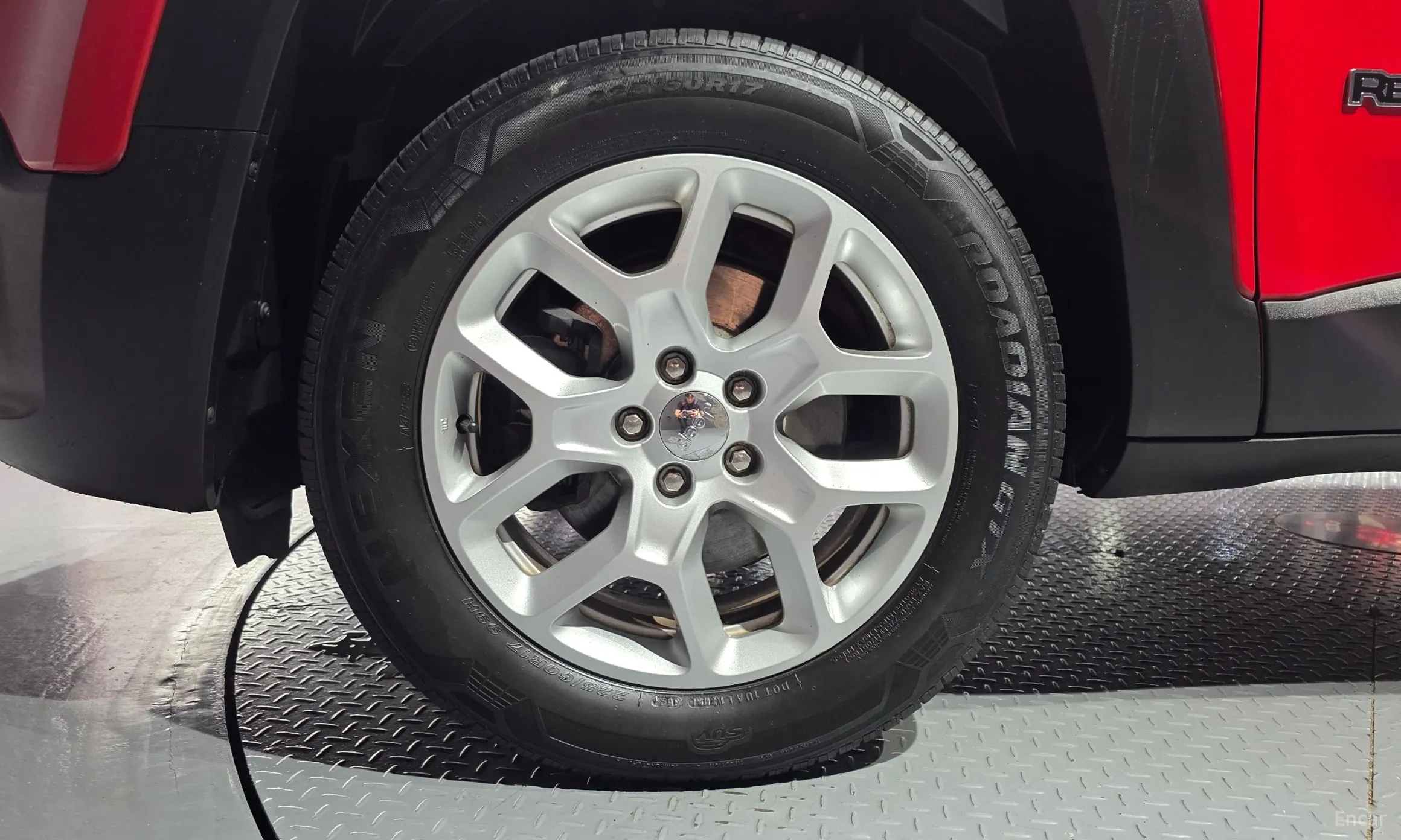 Jeep Renegade превью 5