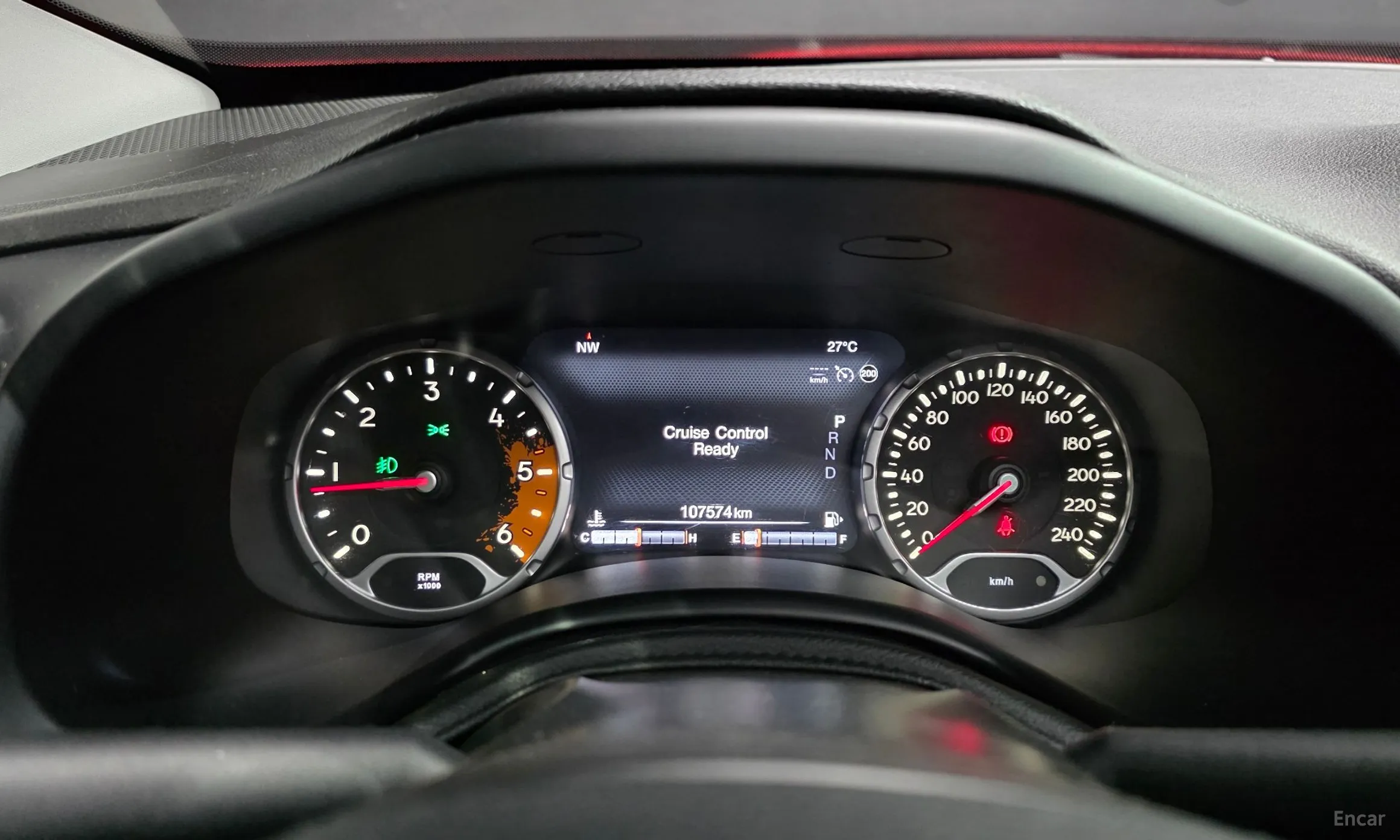 Jeep Renegade превью 8