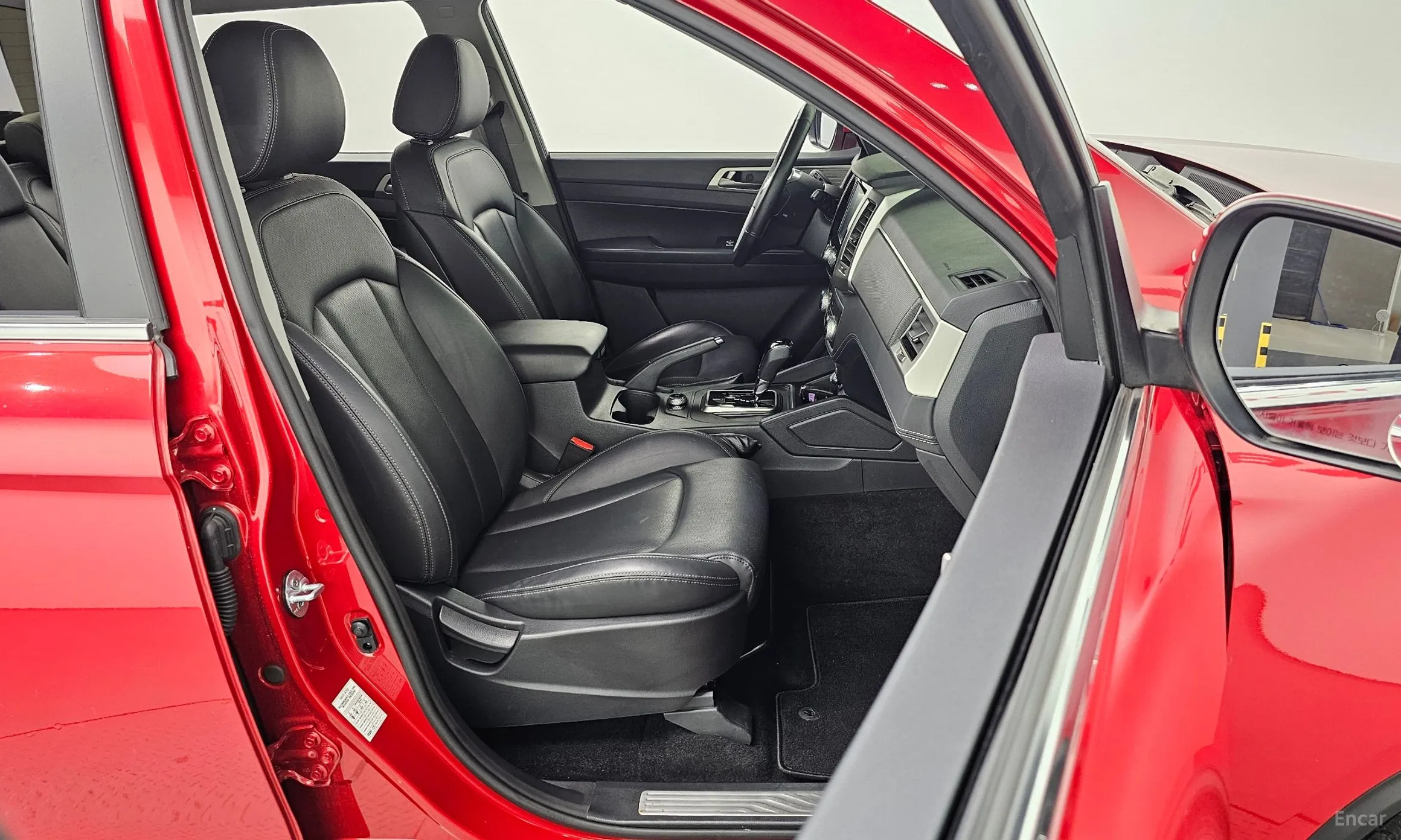 KG Mobility (SsangYong) Rexton Sports превью 10