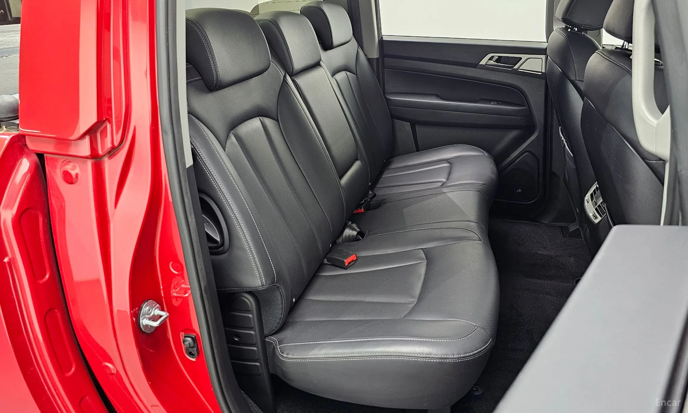 KG Mobility (SsangYong) Rexton Sports превью 11