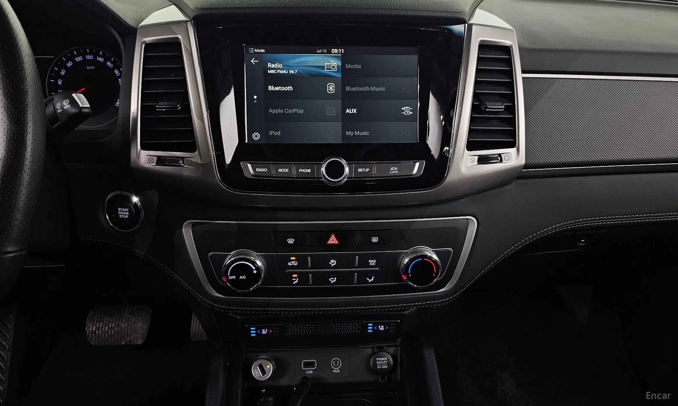 KG Mobility (SsangYong) Rexton Sports превью 12