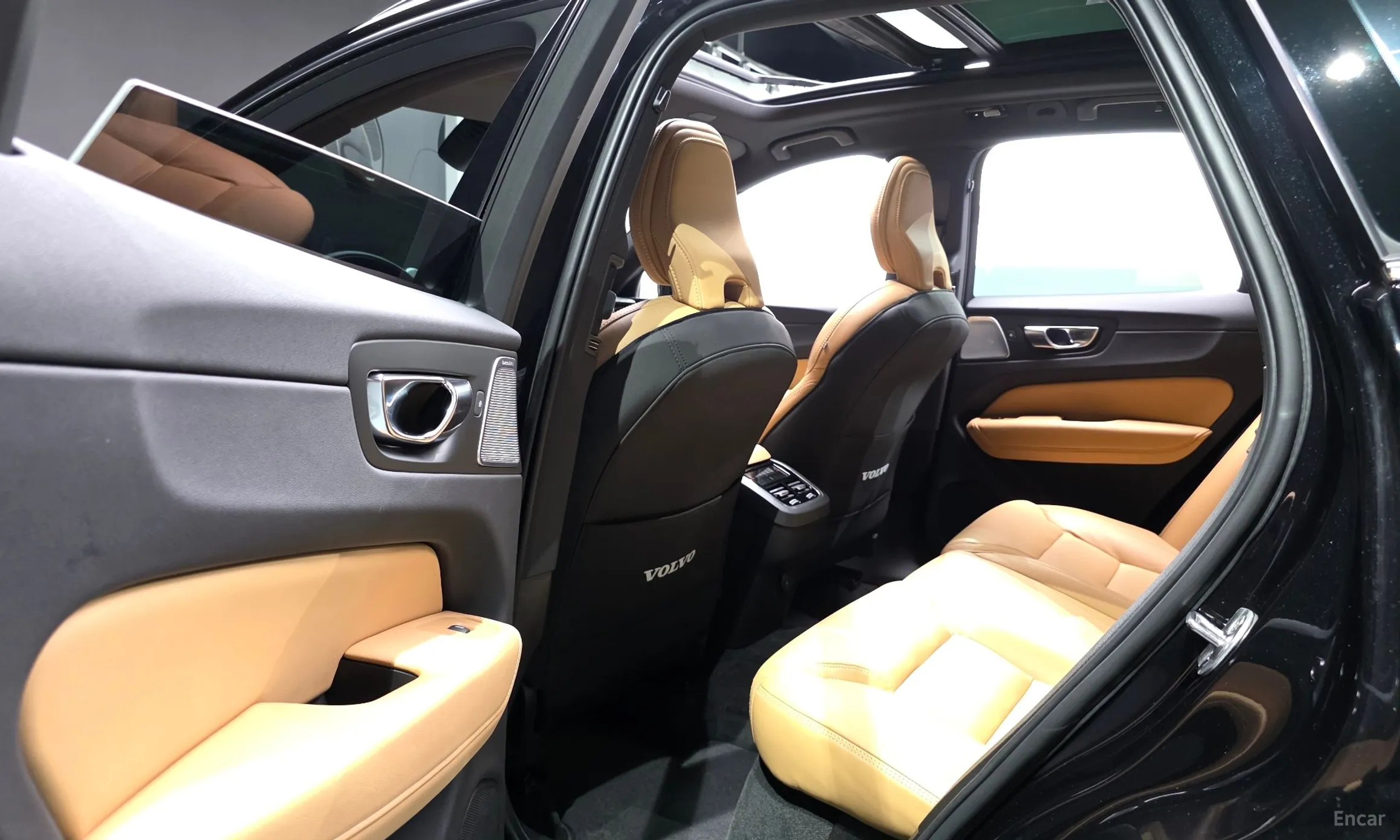 Volvo XC60 Gen 2 превью 11