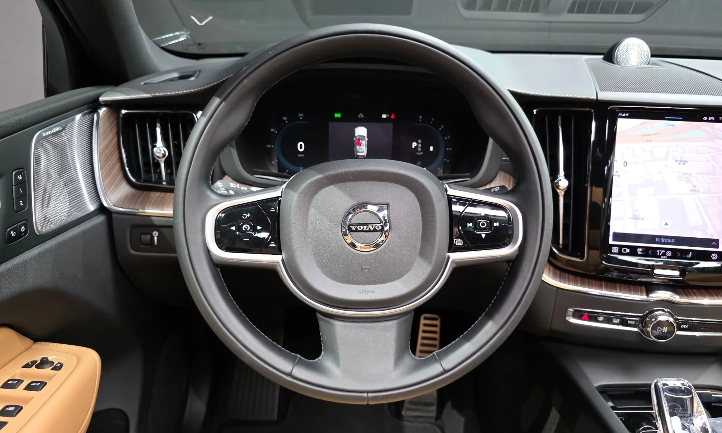 Volvo XC60 Gen 2 превью 12