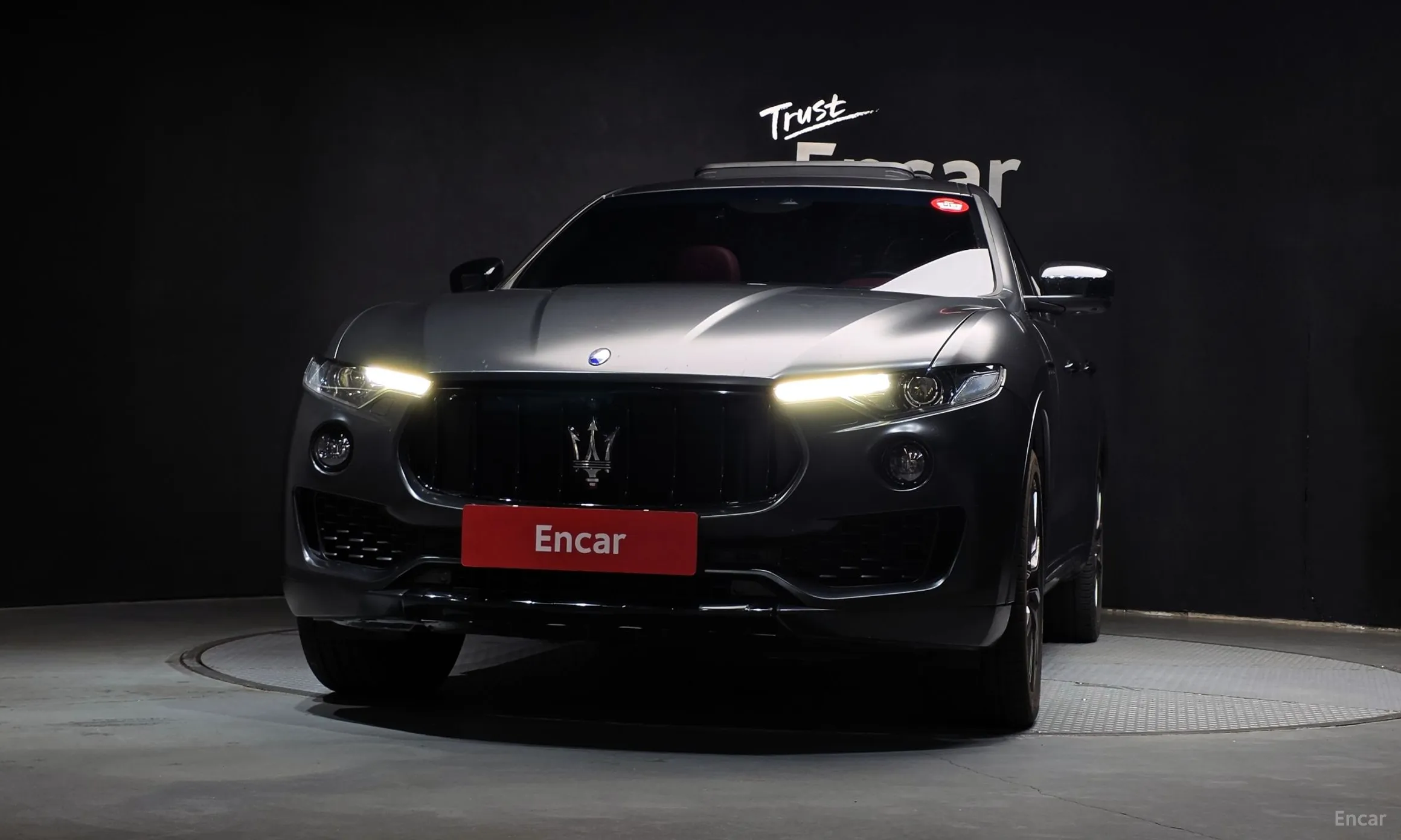 Maserati Levante превью 3