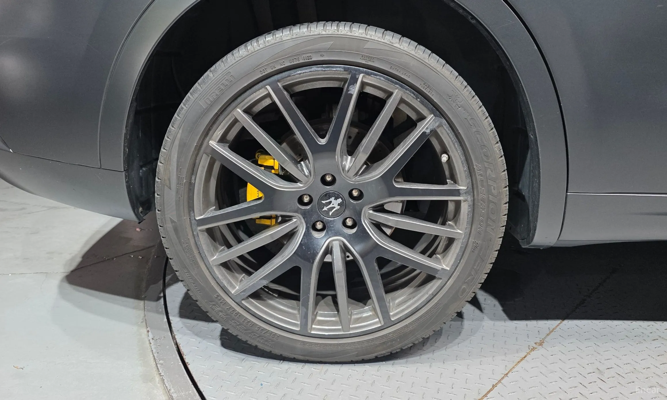 Maserati Levante превью 5