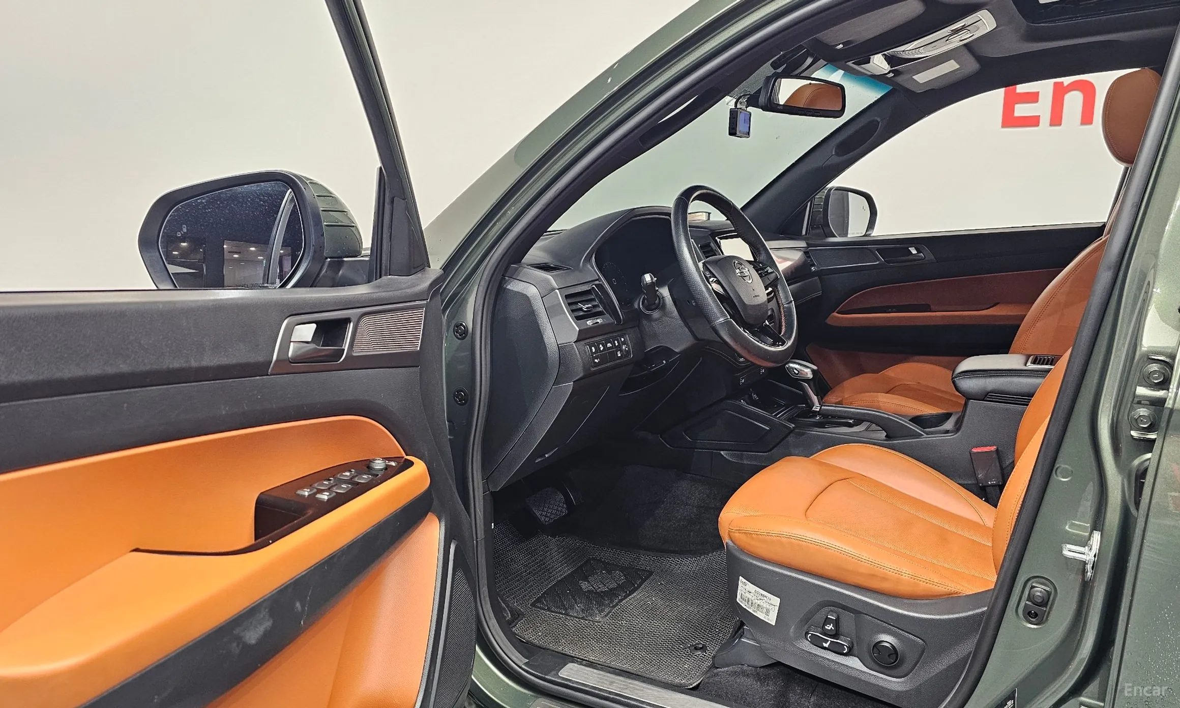 KG Mobility (SsangYong) Rexton Sports Khan превью 10