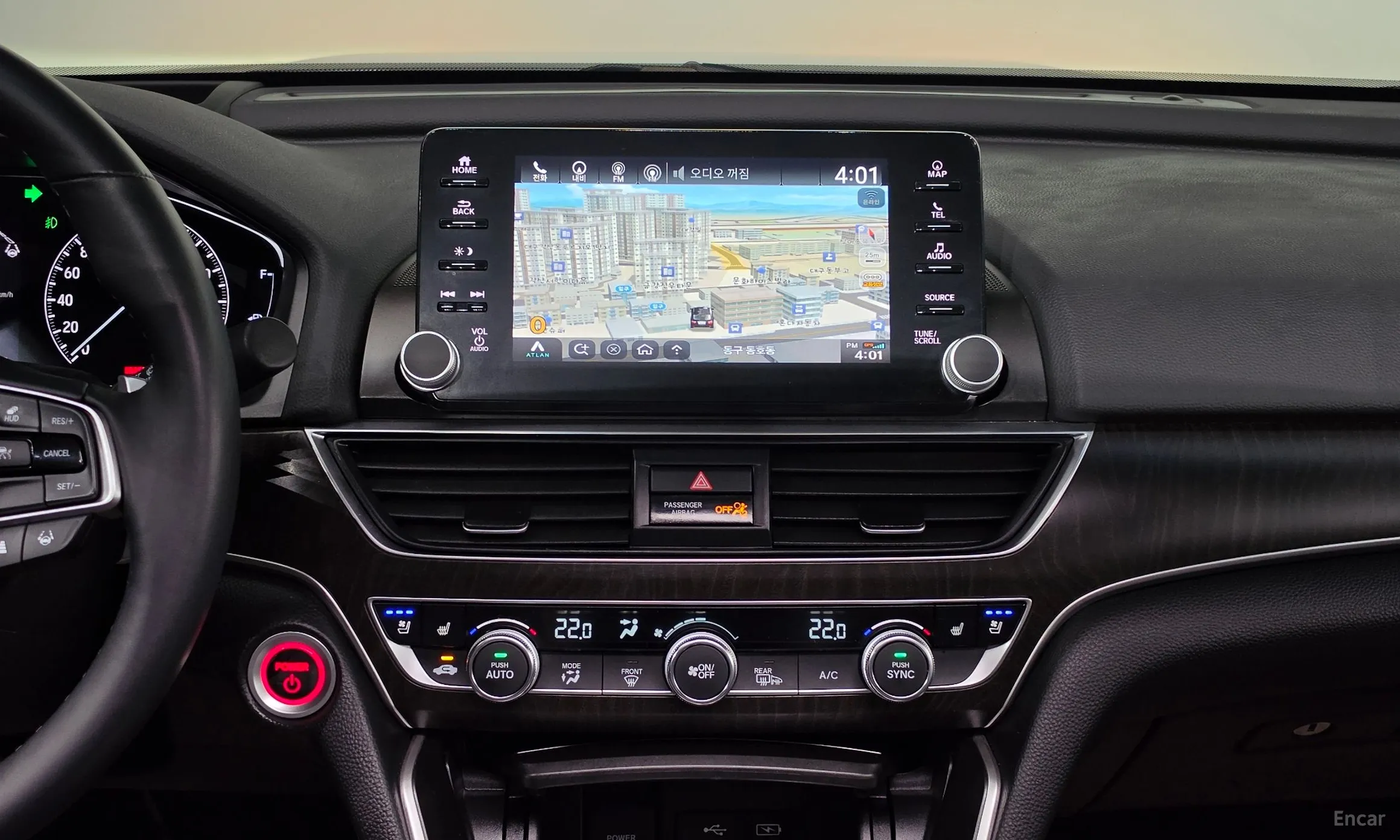 Honda Accord 10th Generation превью 14