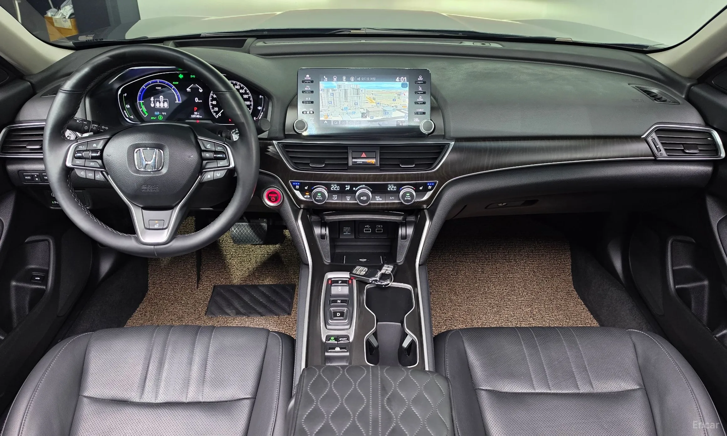 Honda Accord 10th Generation превью 7