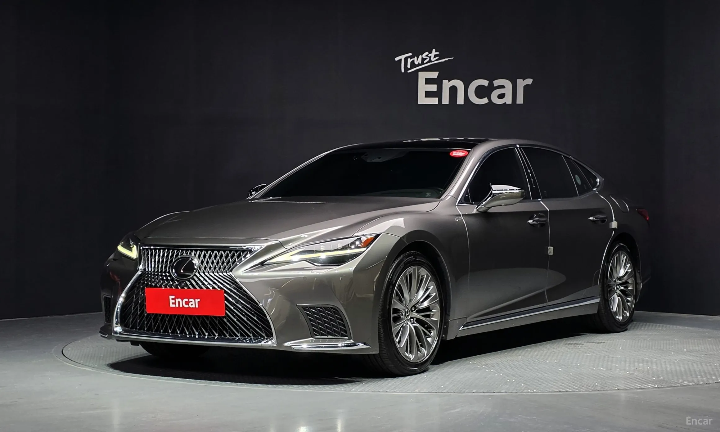 Lexus LS500 5th Generation
