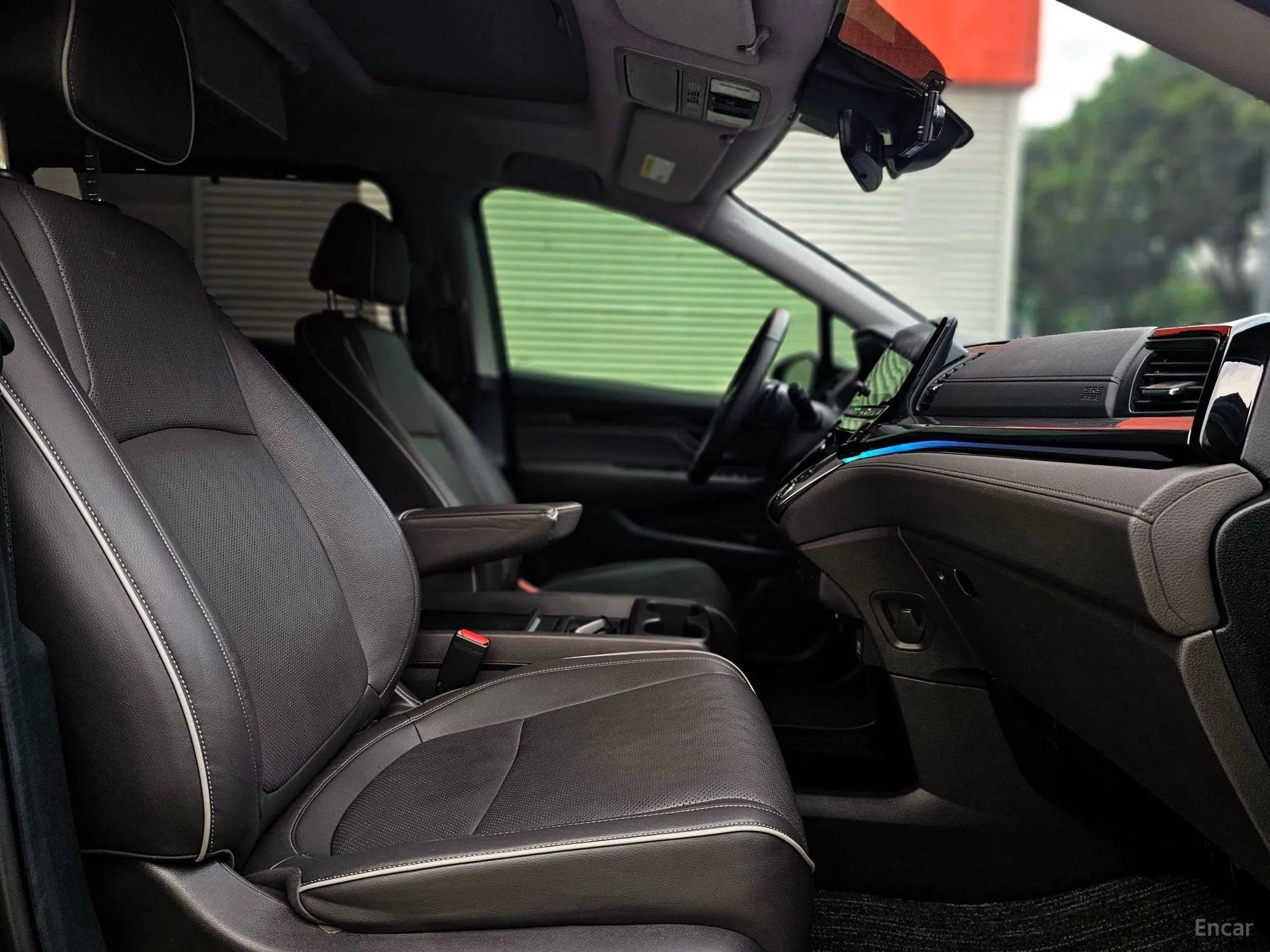 Honda Odyssey превью 17