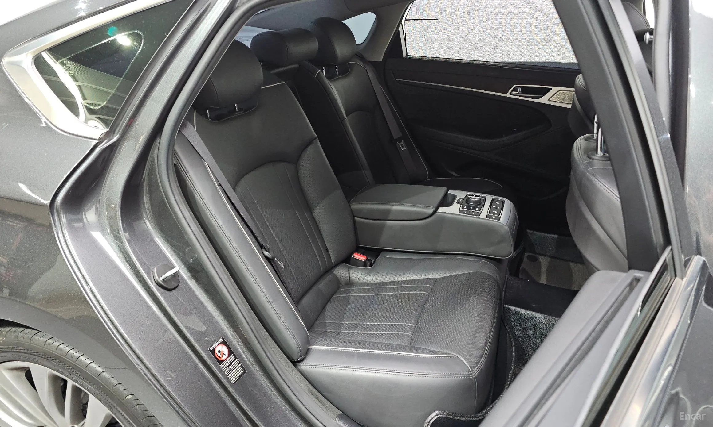 Genesis G80 превью 11
