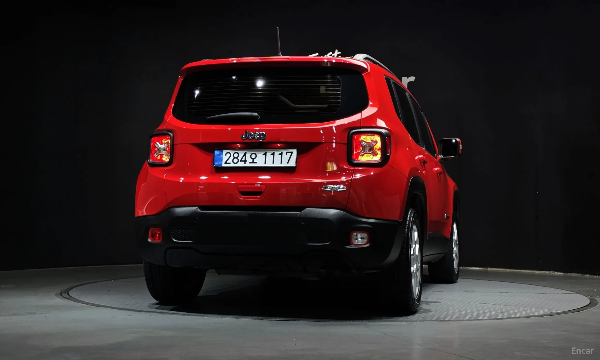 Jeep Renegade превью 4