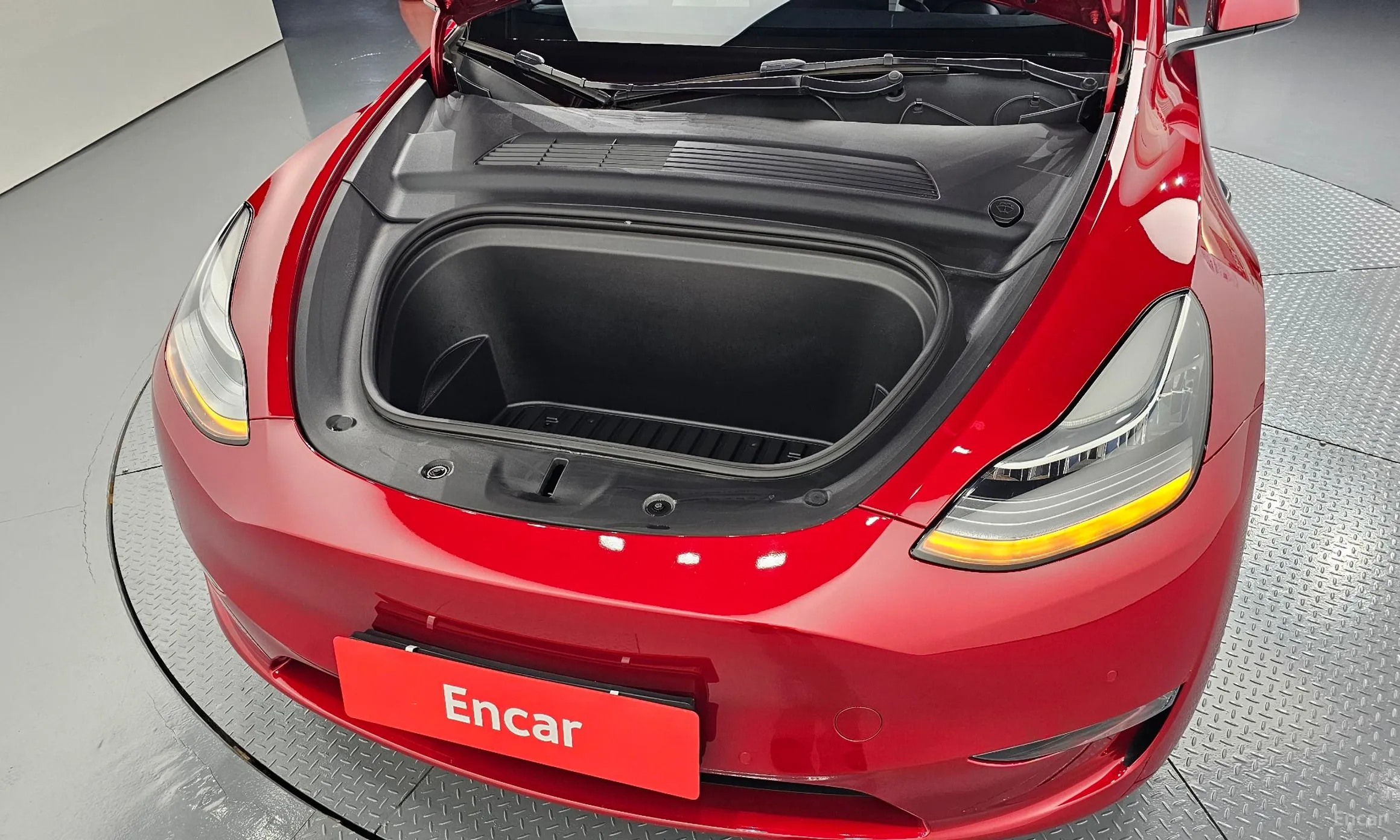 Tesla Model Y превью 6