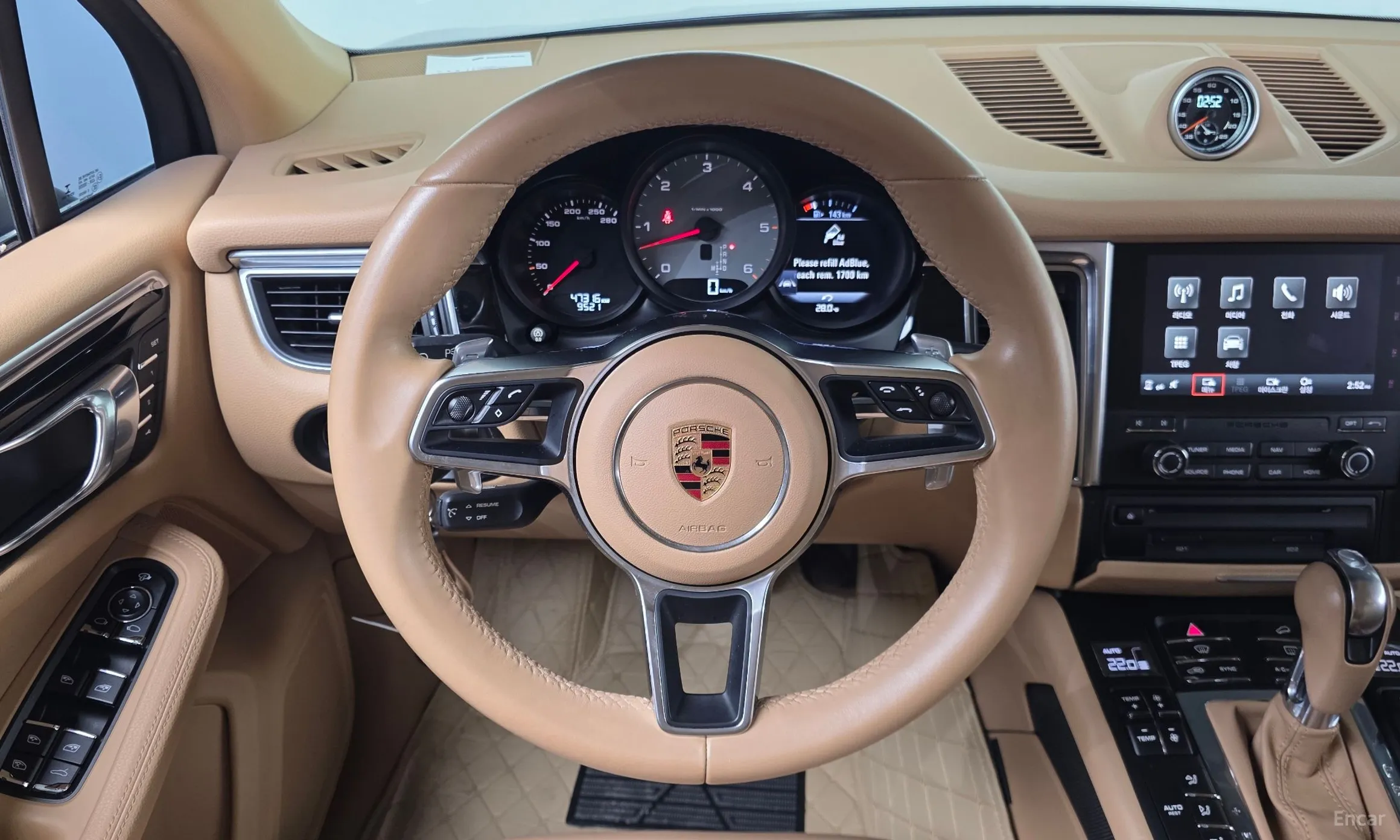 Porsche Macan превью 13
