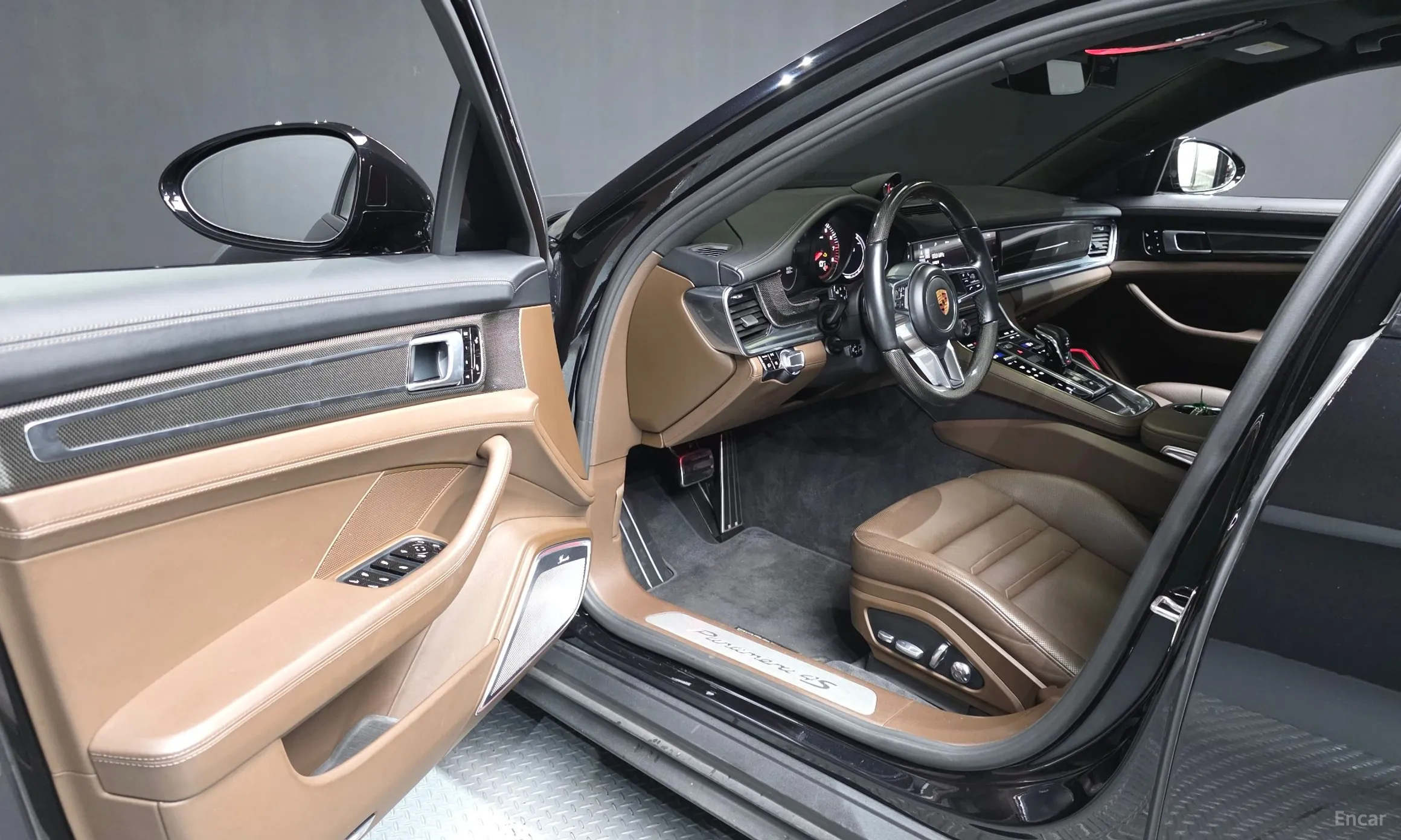 Porsche Panamera (971) превью 10