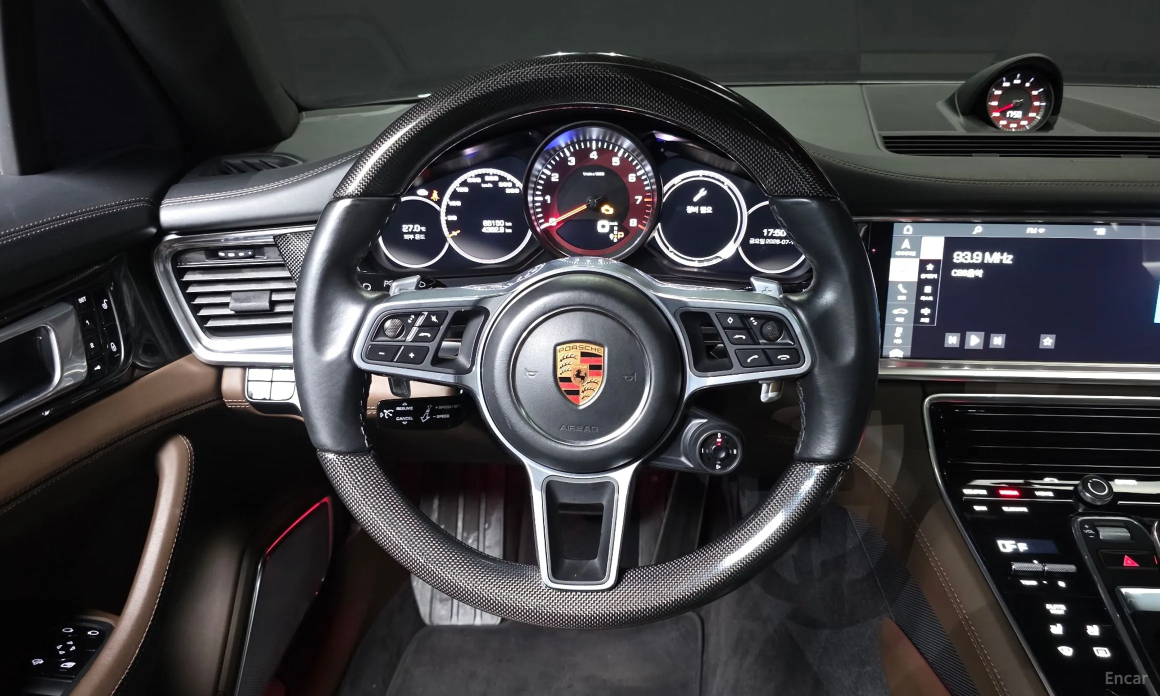 Porsche Panamera (971) превью 13