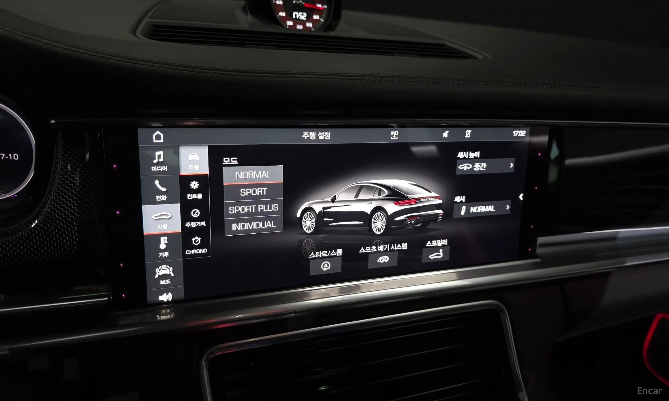 Porsche Panamera (971) превью 17