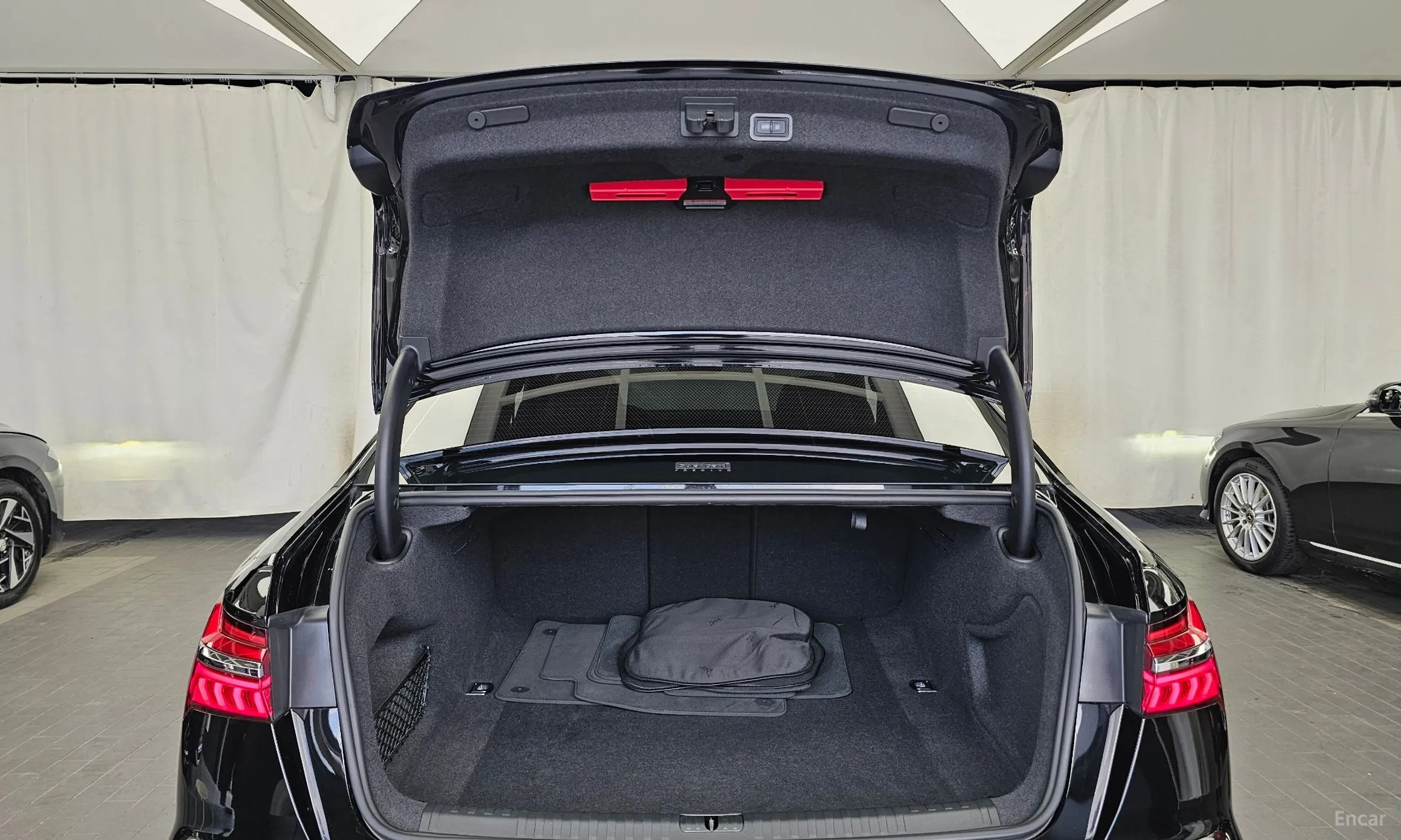 Audi A6 (C8) превью 20
