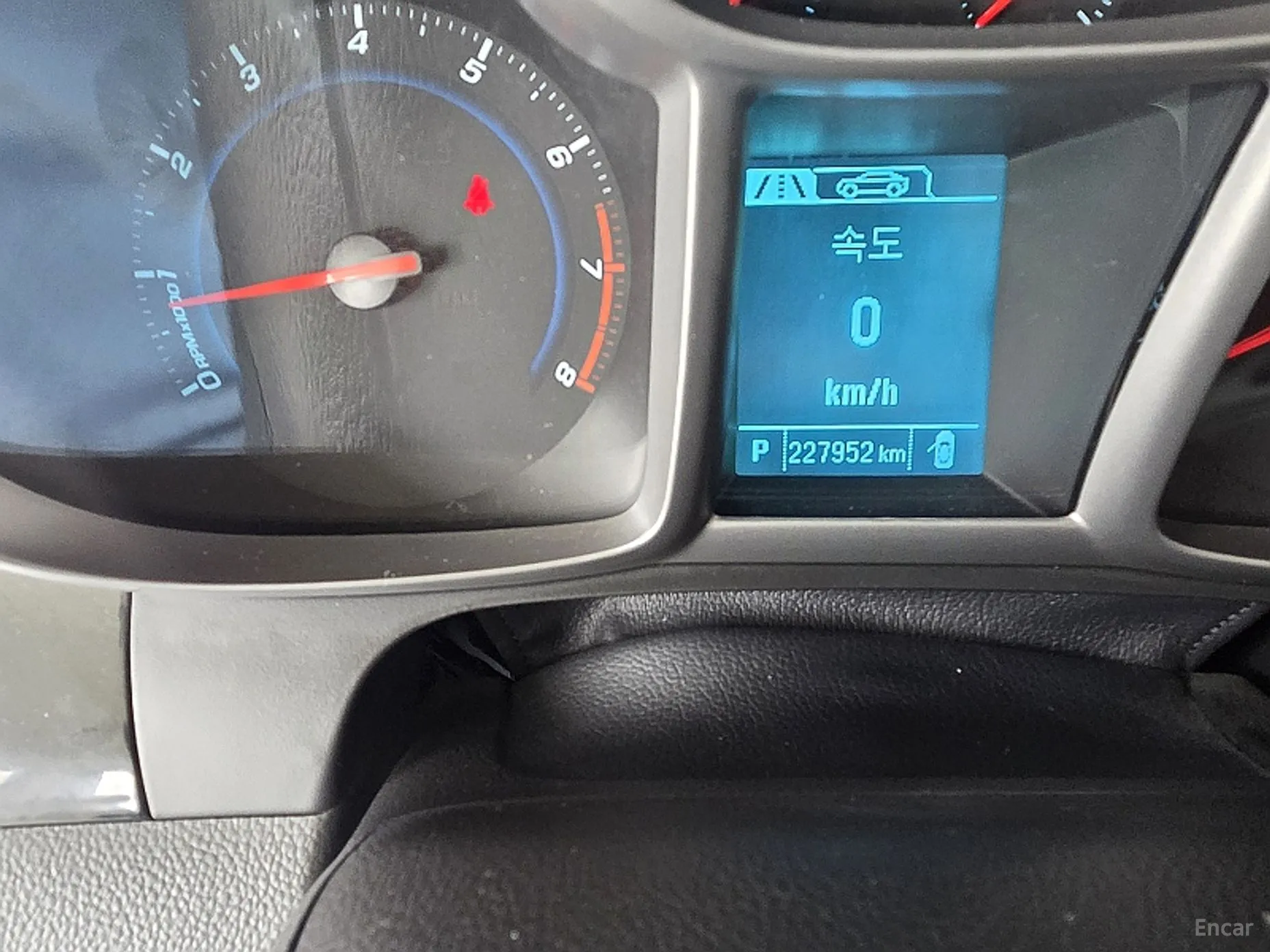 Chevrolet (GM Daewoo) Orlando превью 11