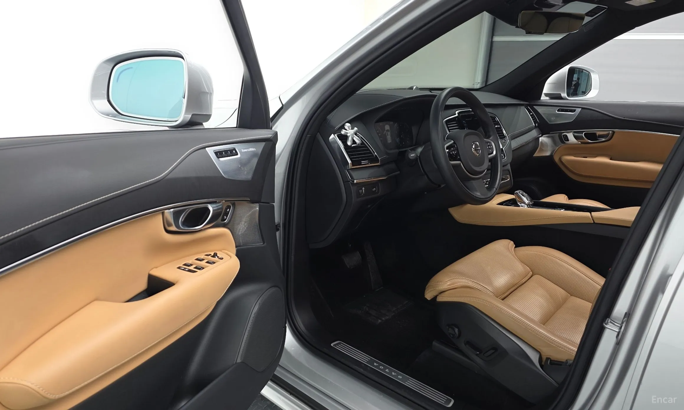 Volvo XC90 Gen 2 превью 10