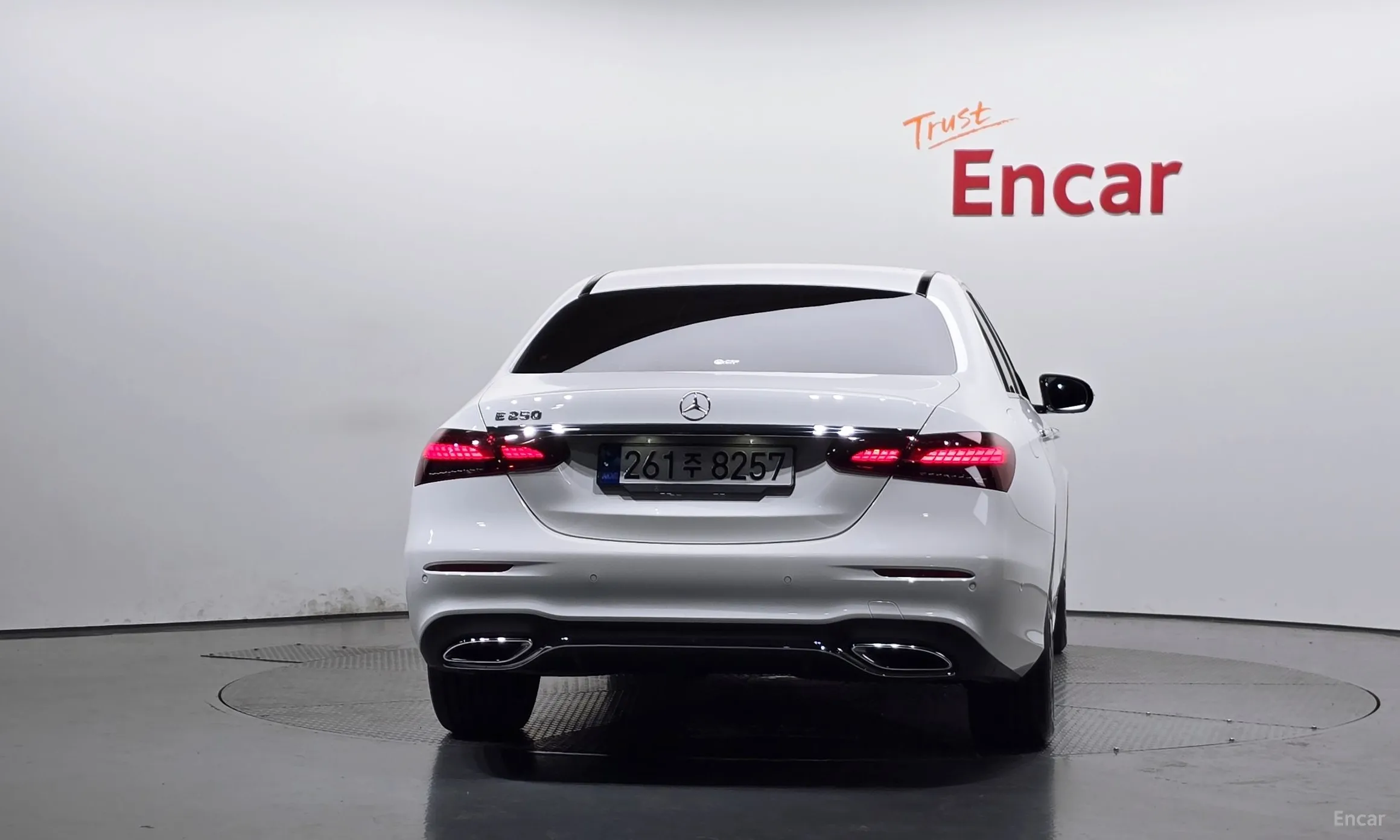 Mercedes Benz E-Class W213 превью 4