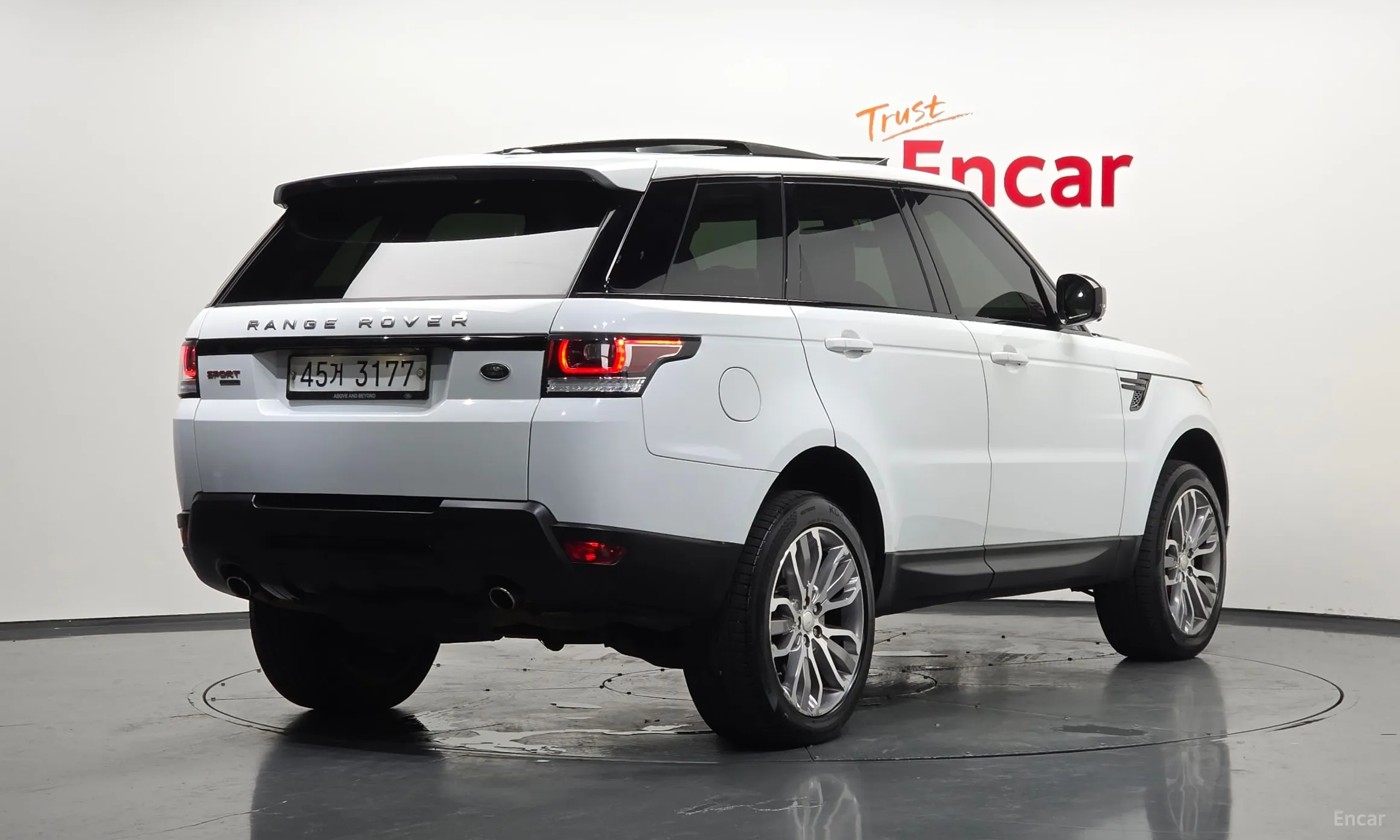 Land Rover Range Rover Sport 2nd Generation