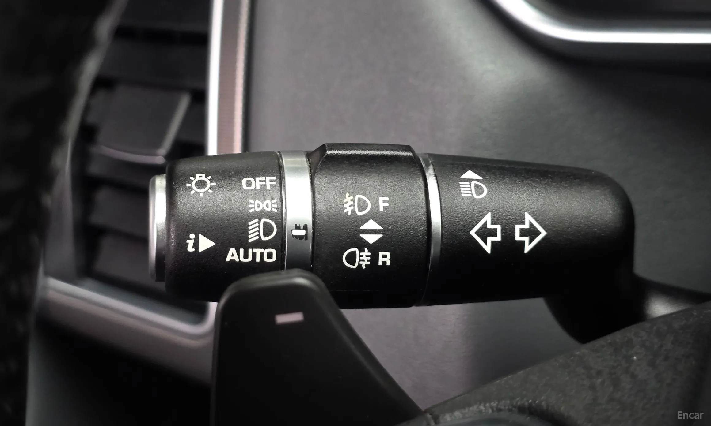 Land Rover Range Rover Sport 2nd Generation превью 16