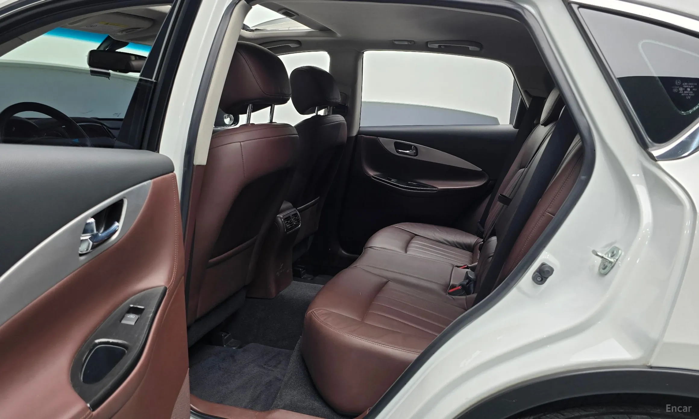 Infiniti QX50 превью 12