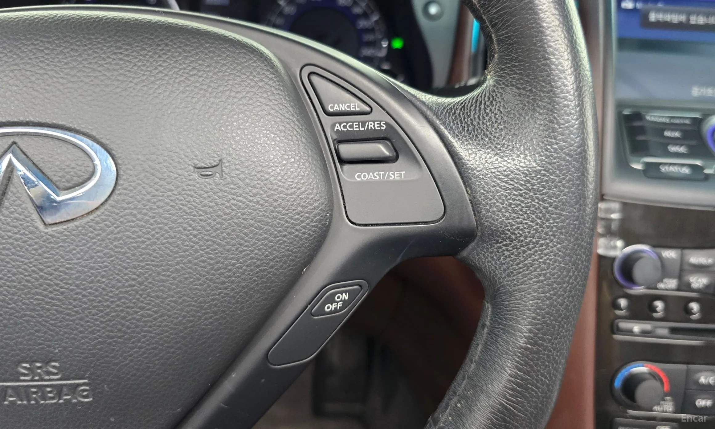 Infiniti QX50 превью 17