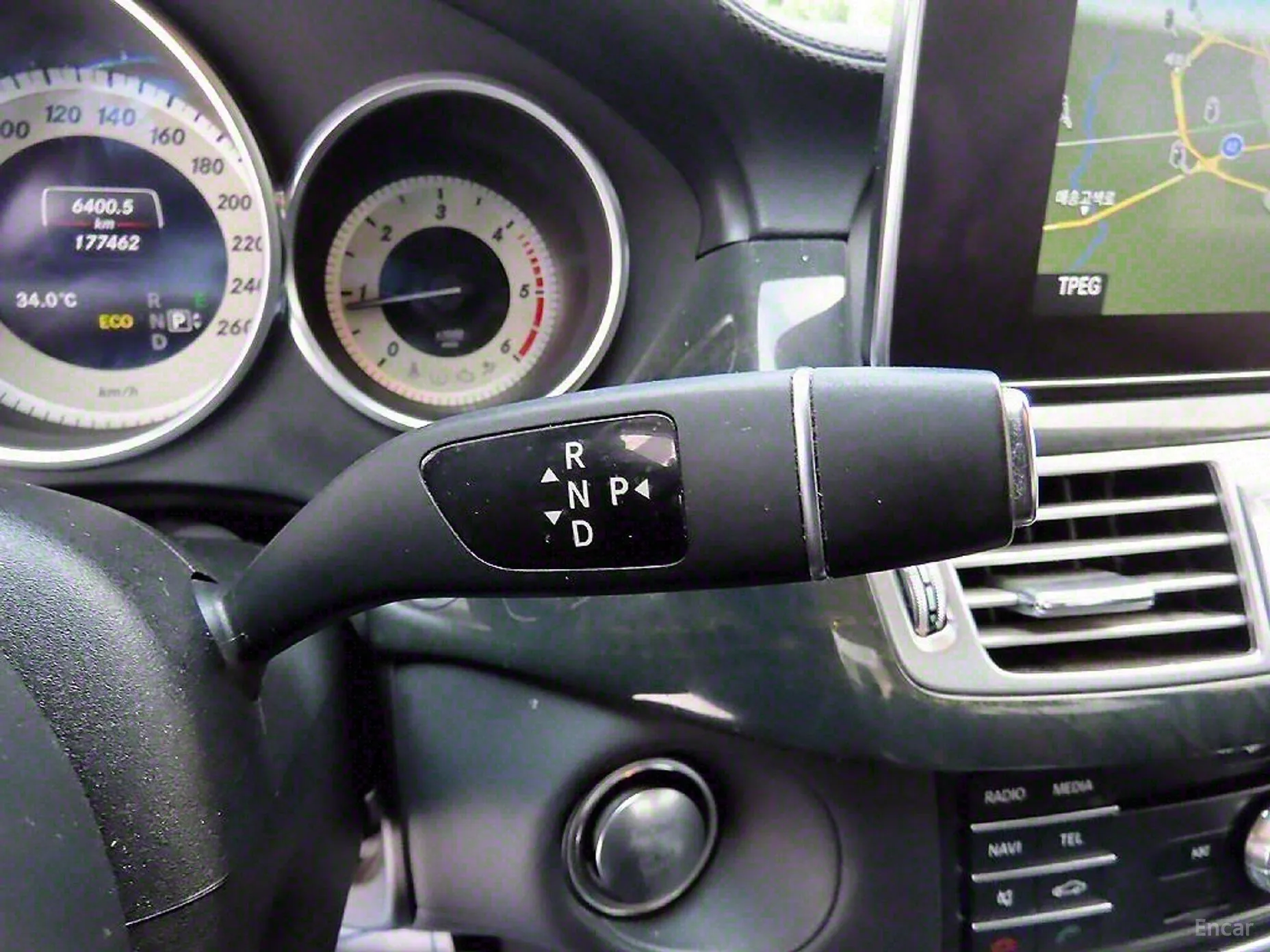 Mercedes Benz CLS-Class W218 превью 10