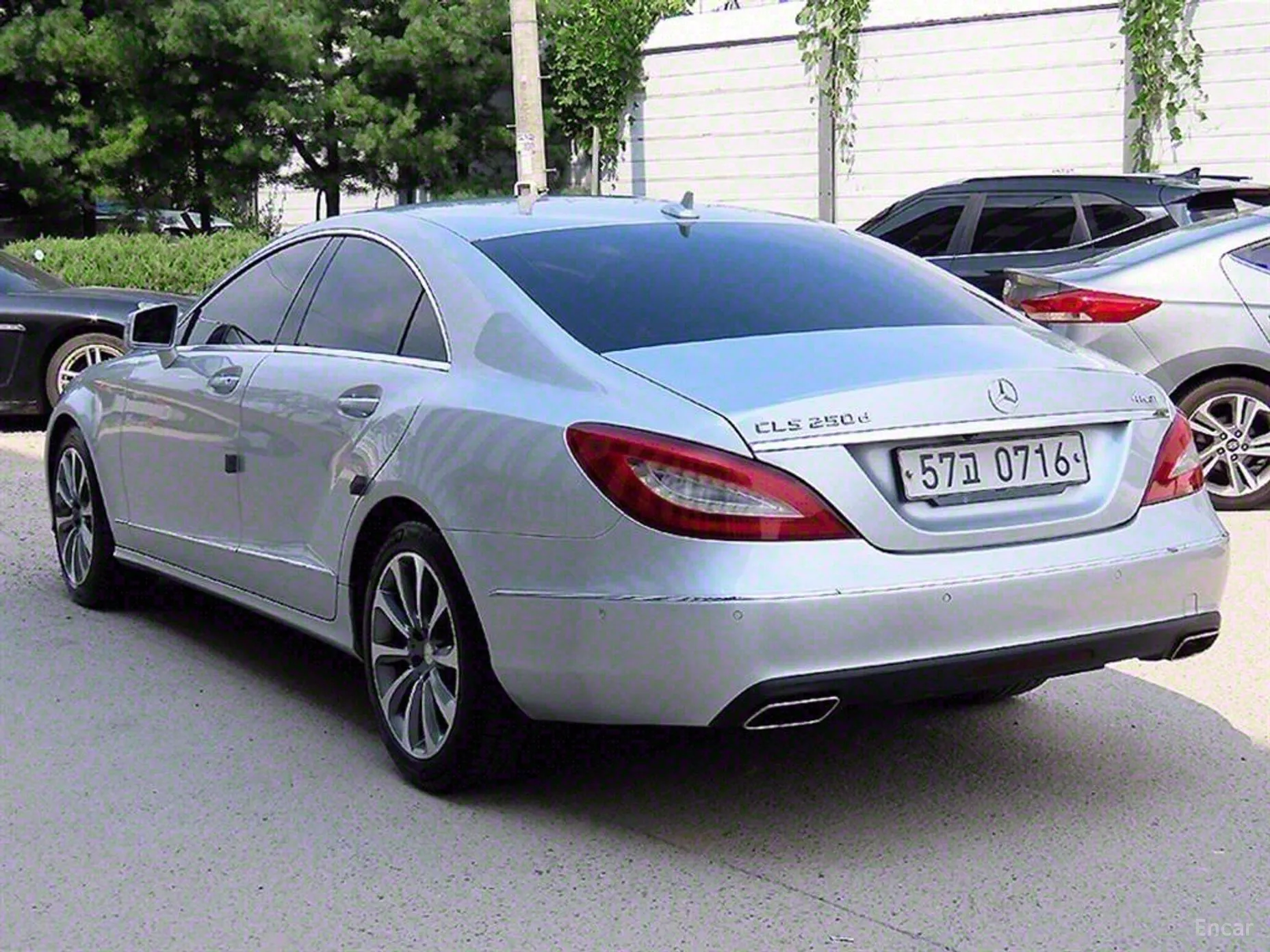 Mercedes Benz CLS-Class W218 превью 3