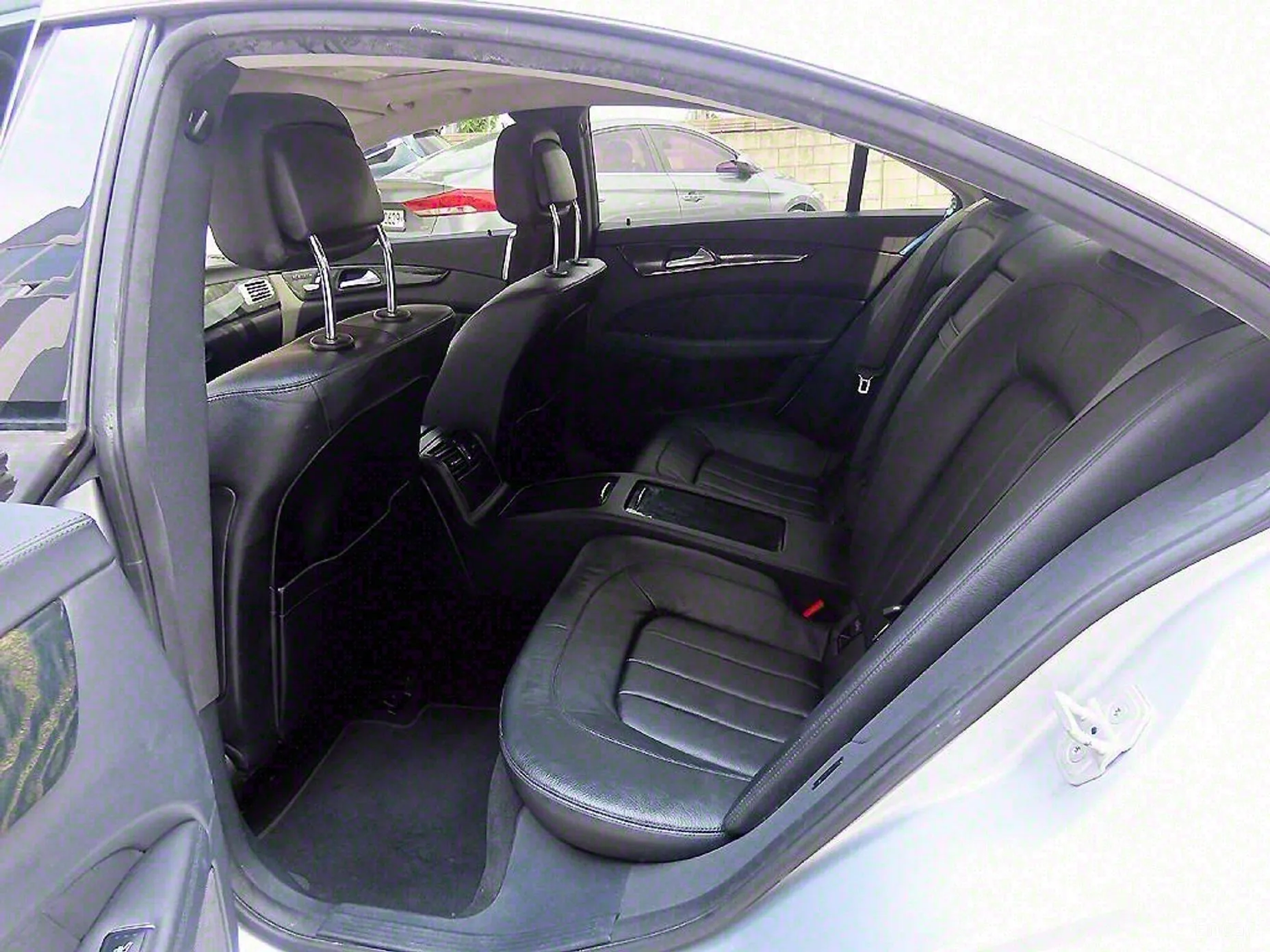 Mercedes Benz CLS-Class W218 превью 6