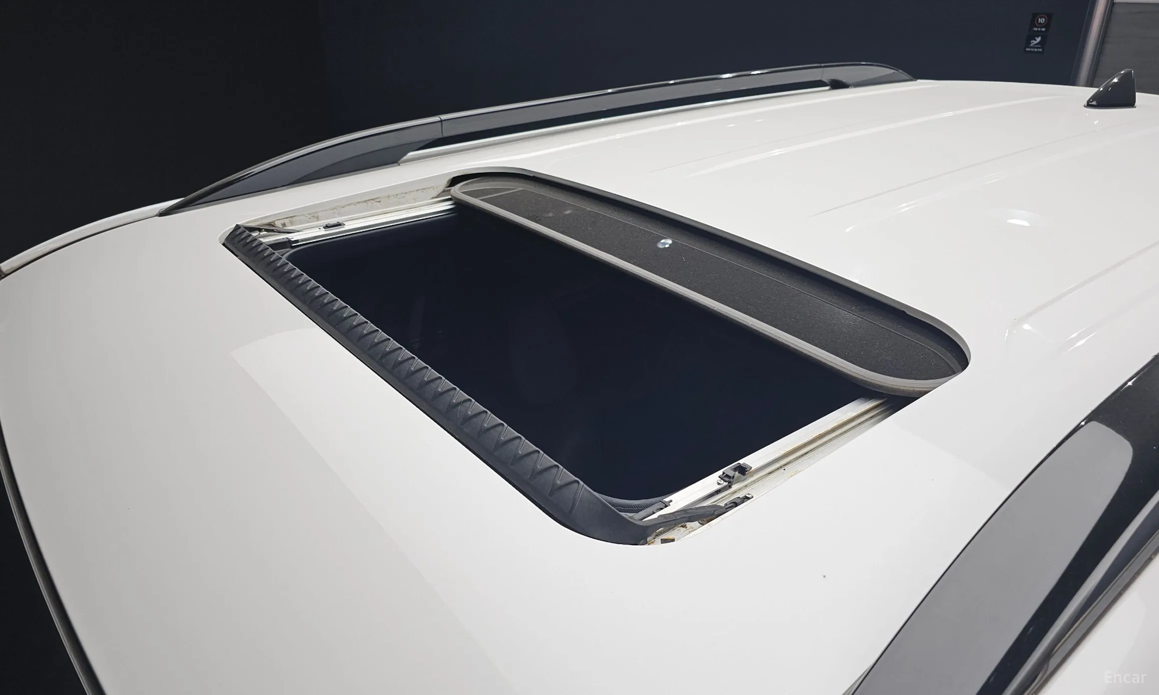 KG Mobility (SsangYong) Rexton превью 19