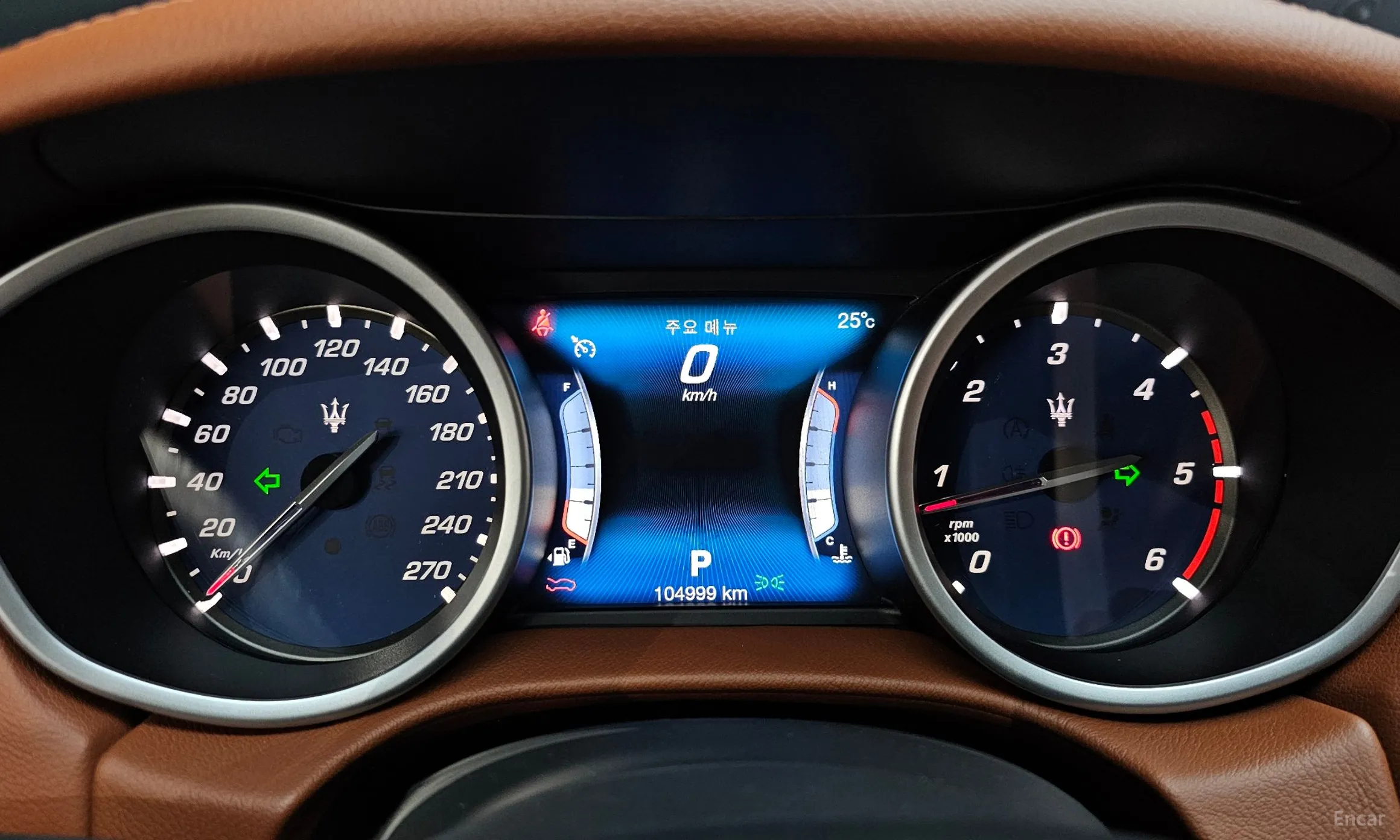 Maserati Ghibli превью 8