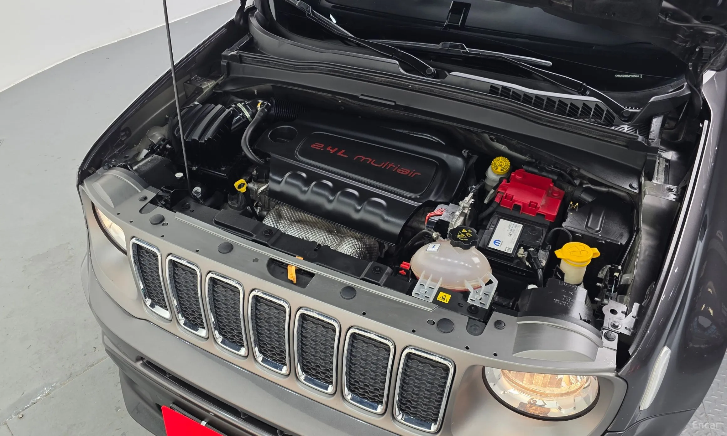 Jeep Renegade превью 6