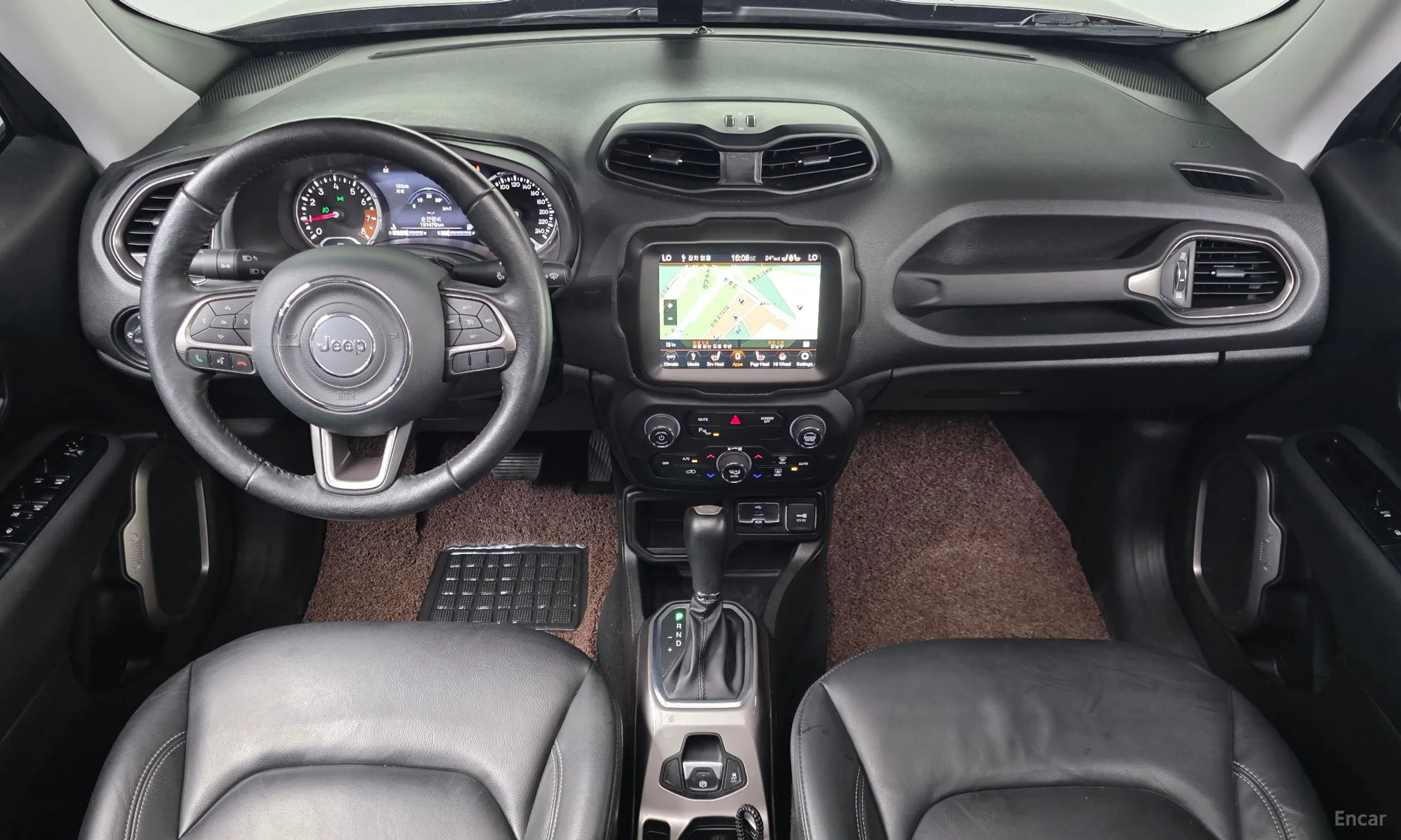 Jeep Renegade превью 7
